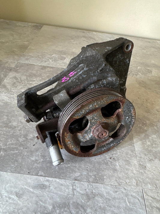 OEM 2004-2007 Subaru Impreza WRX STi Power Steering Pump w/ Mount 34430FE042 (04 STi)