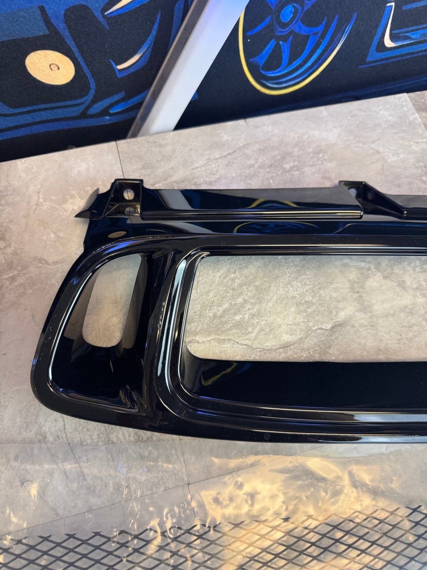 Vivid Racing Spec-D Black ABS Aluminum Mesh Grille For 04-05 Subaru Impreza WRX STi