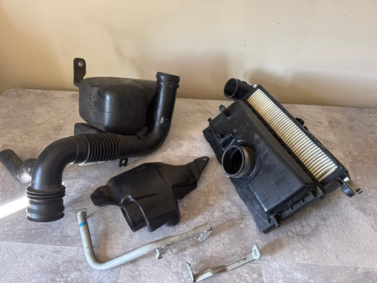 98-01 Subaru Impreza 2.5RS GC8 GF8 OEM Stock Intake COMPLETE (60k Miles)