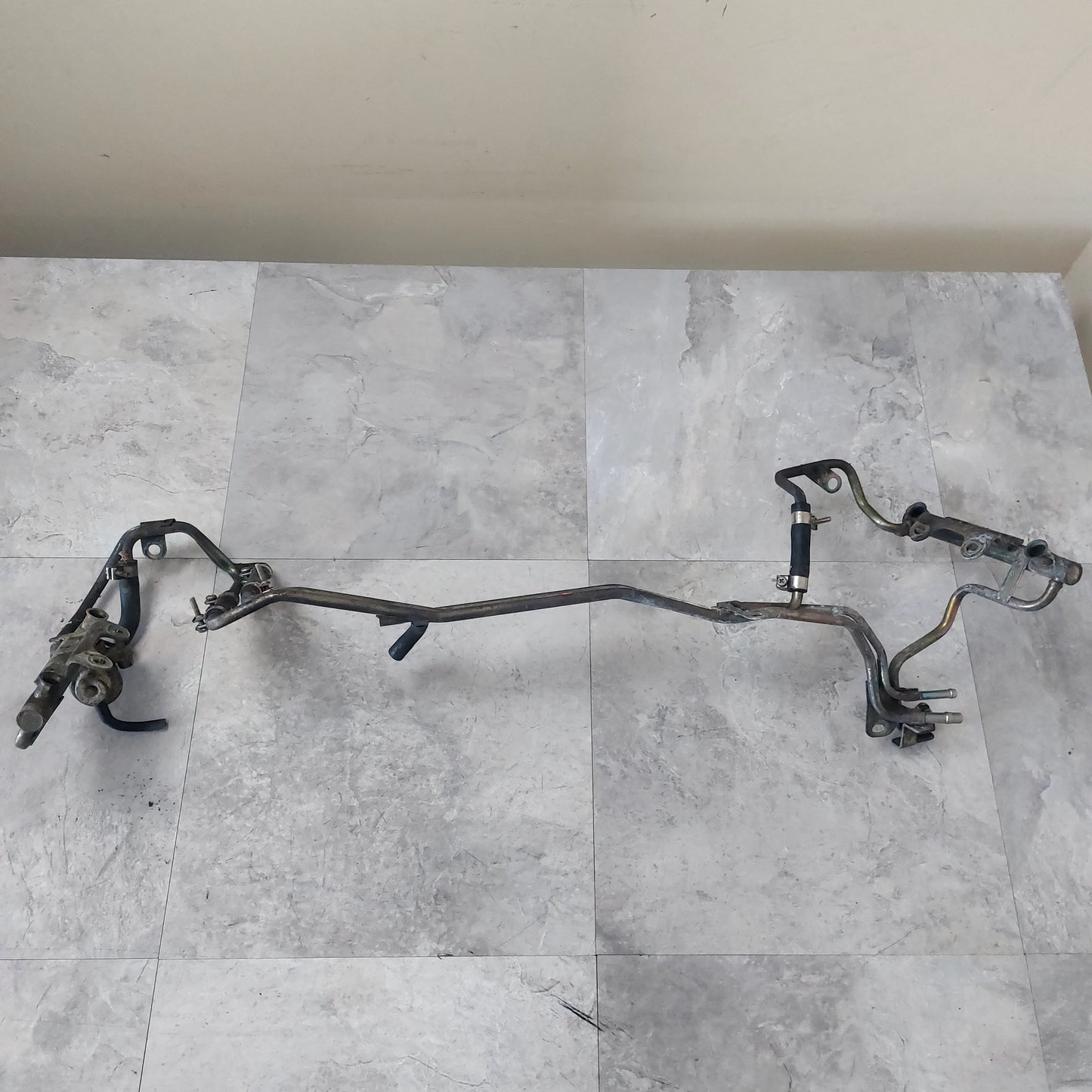 OEM 2002-2003 Subaru Impreza WRX Fuel Rail Lines Assy