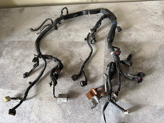 2005 Subaru Impreza WRX Manual Engine Bay Room Wire Harness Wiring OEM