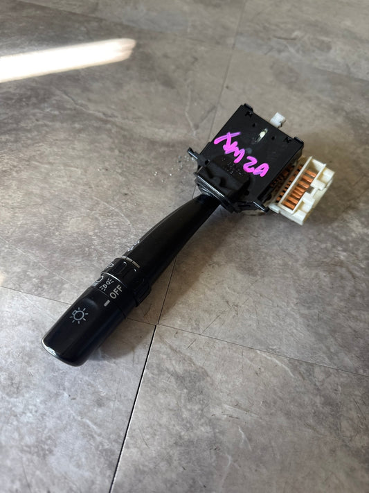 OEM 2002-2007 Subaru Impreza Turn Signal Headlight Control Stalk (02 WRX)