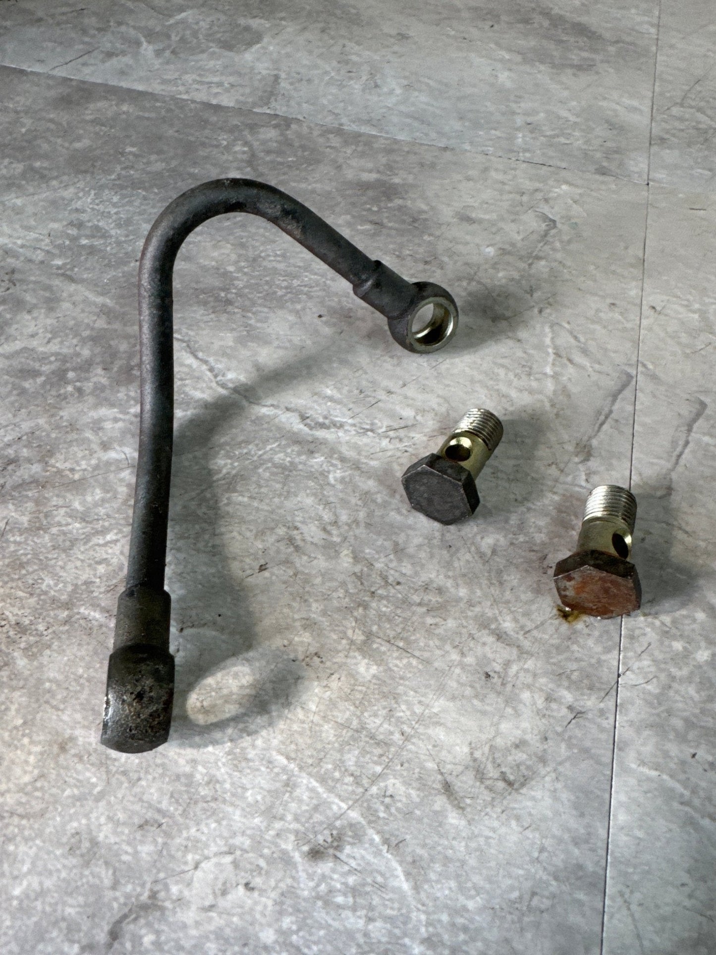 Subaru Oil Feed Line AVCS to Head Drivers Side