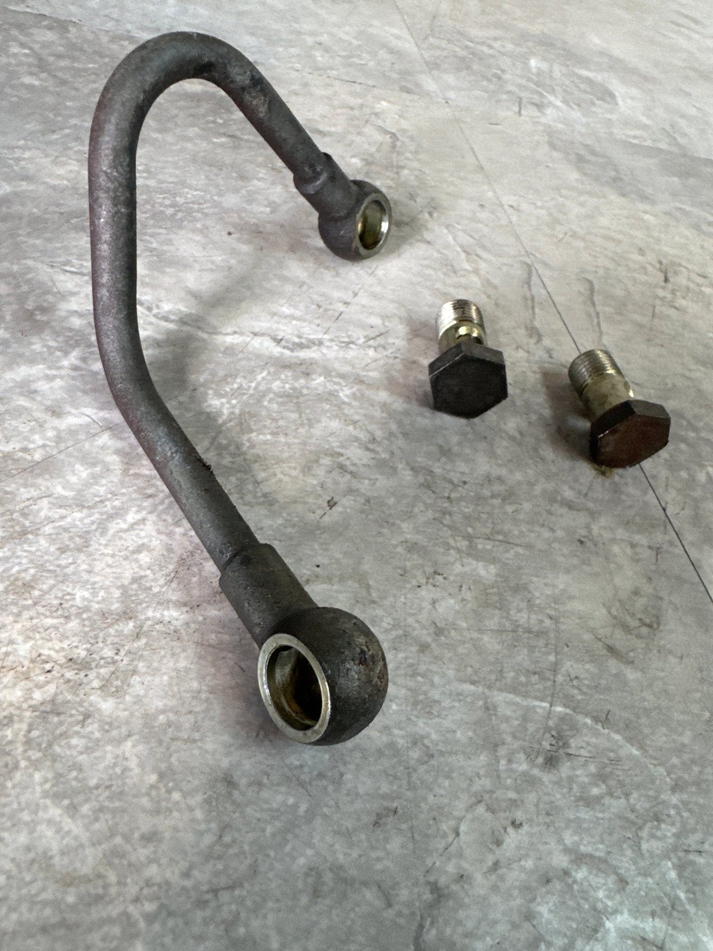 Subaru Oil Feed Line AVCS to Head Drivers Side