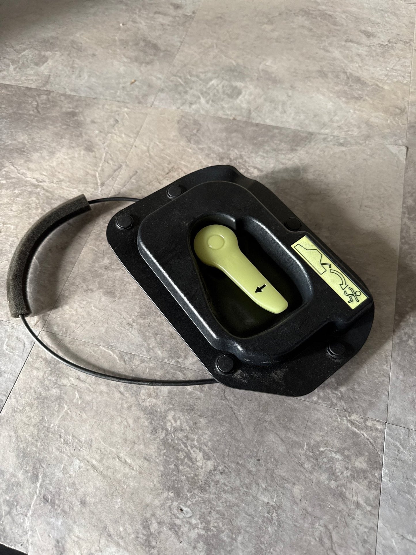 Subaru Impreza WRX 02-07 Trunk emergency interior release handle w/ cable