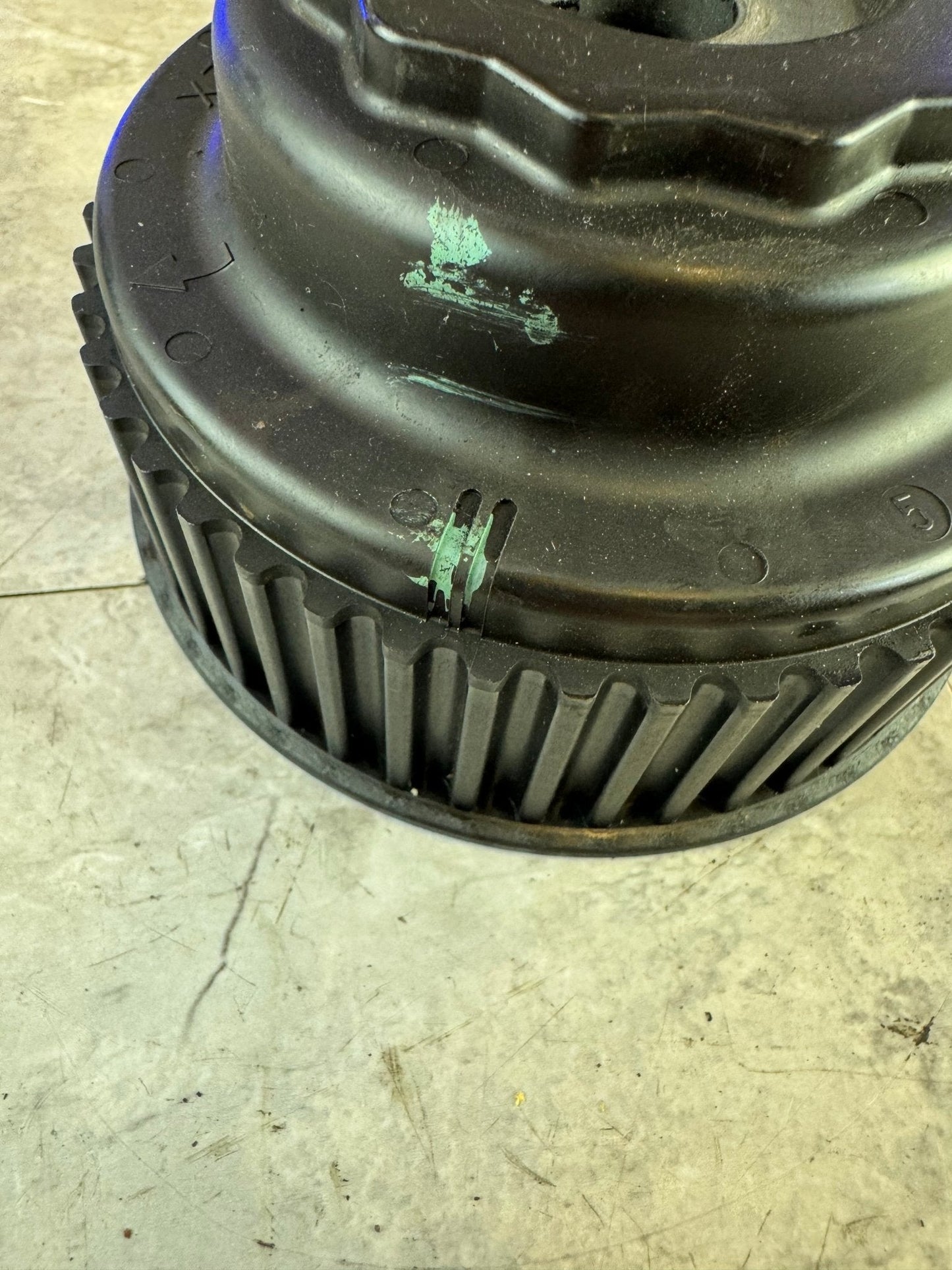 OEM Timing Sprocket Right Exhaust Non AVCS For Subaru EJ205 EJ207 EJ255 EJ257 13049AA041