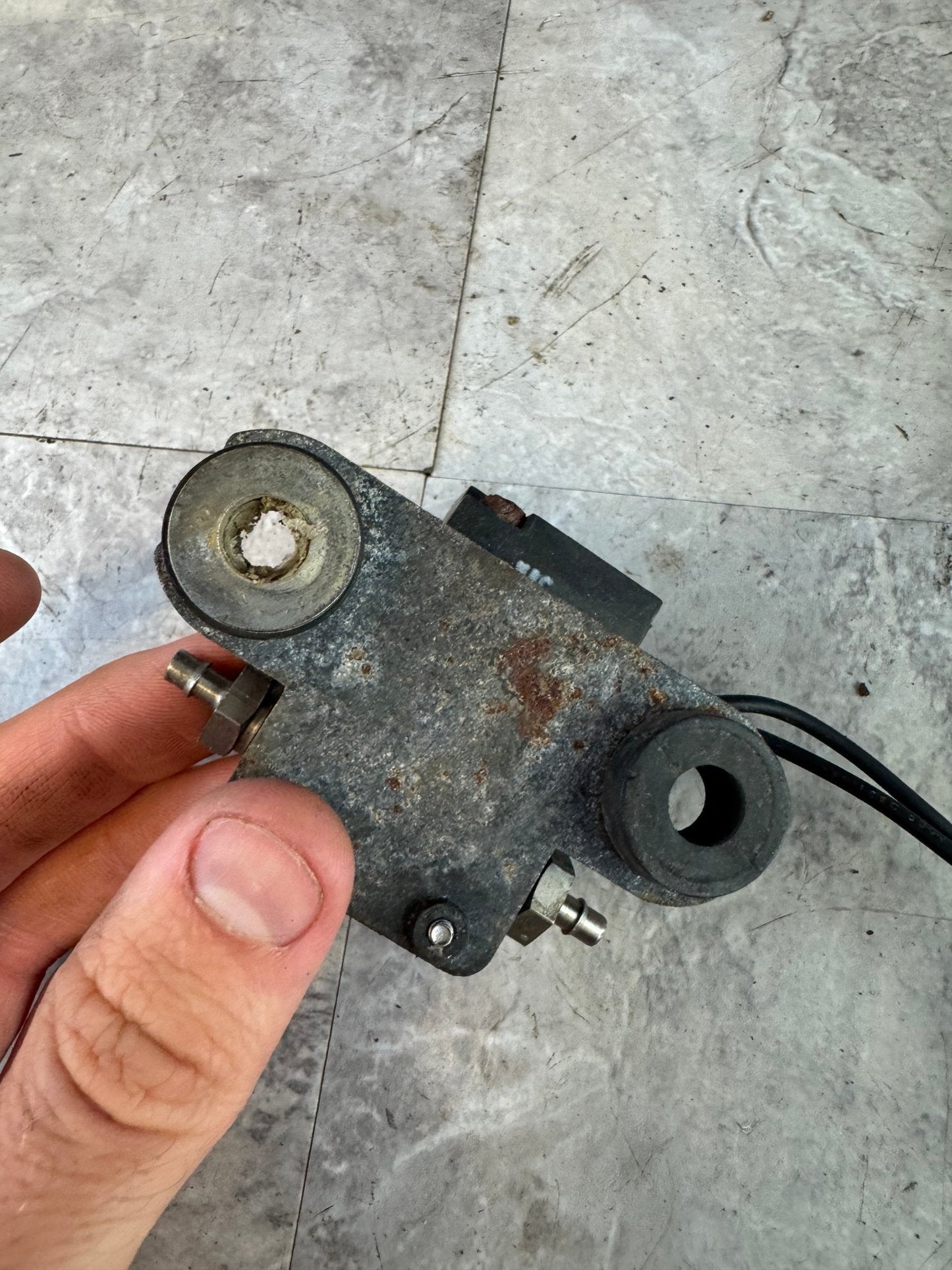 GrimmSpeed 3-Port Boost Control Solenoid EBCS For Subaru 04-07 STi/06-07 WRX/04-08 FXT/04-06 BXT