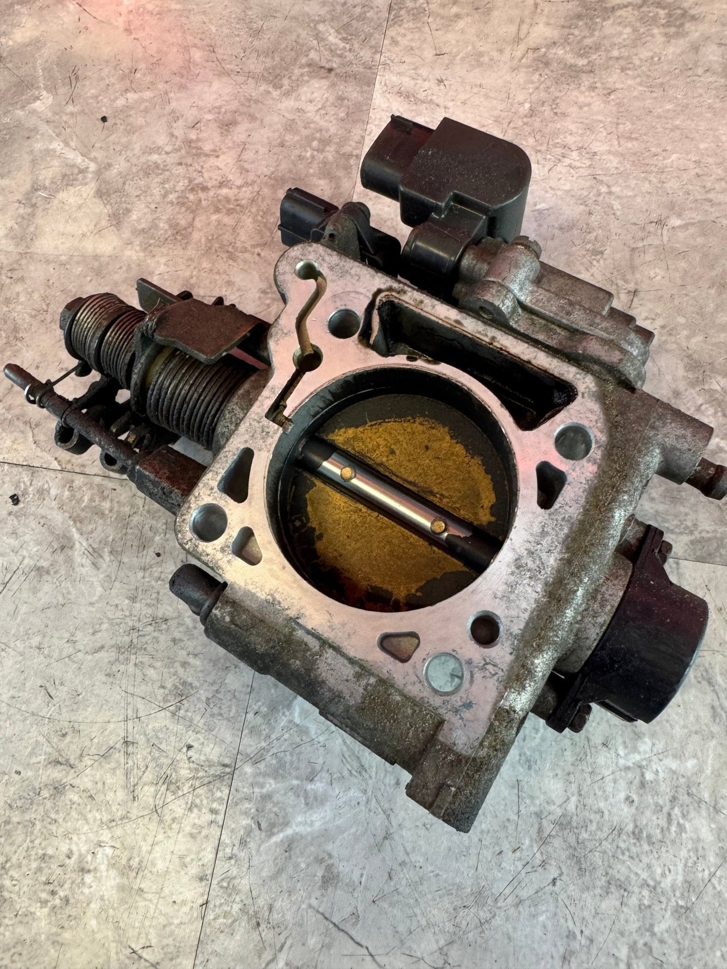 OEM Subaru Drive By Cable Throttle Body With Bolts For 2002-2005 Subaru Impreza WRX