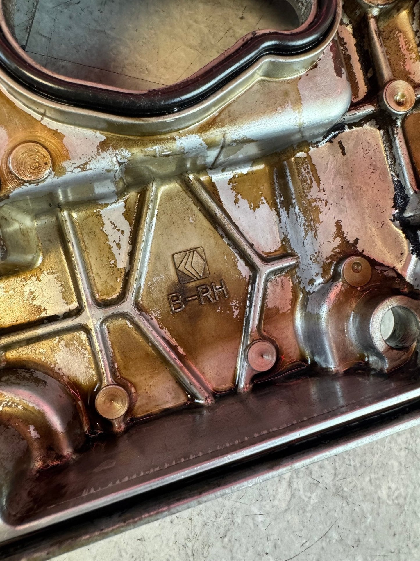 Subaru OEM RH Passenger Side Valve Cover For 02-05 Subaru Impreza WRX