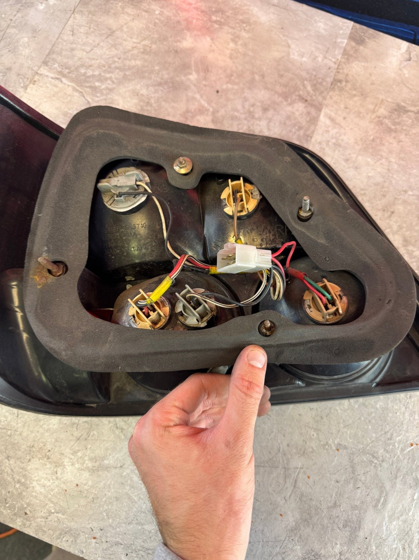 Subaru RH Side Clear Tail Light Assembly 02-03 Subaru Impreza WRX Sedan