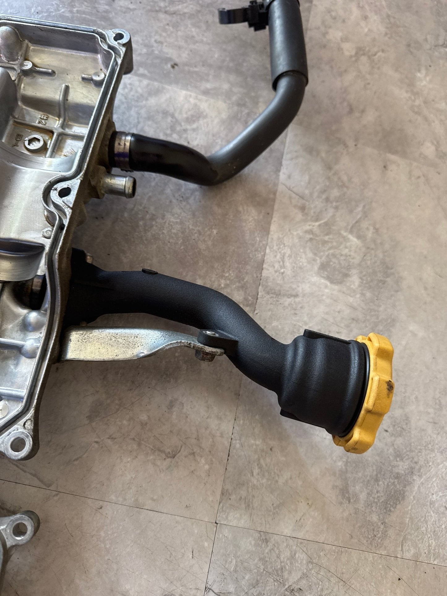 OEM 2004-2021 Subaru Engine Valve Cover Complete Set w/ hardware