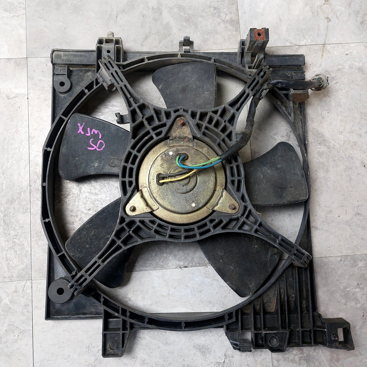 2004-2007 SUBARU WRX & STI RADIATOR COOLING FAN ASSEMBLY OEM