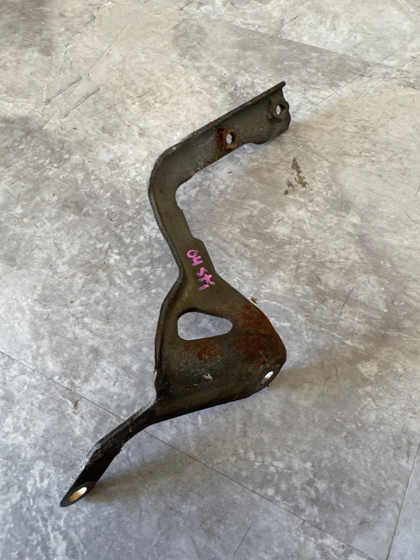 Subaru Intercooler Bracket Right Side 2002-2007 WRX/STI (04 Sti) (2)