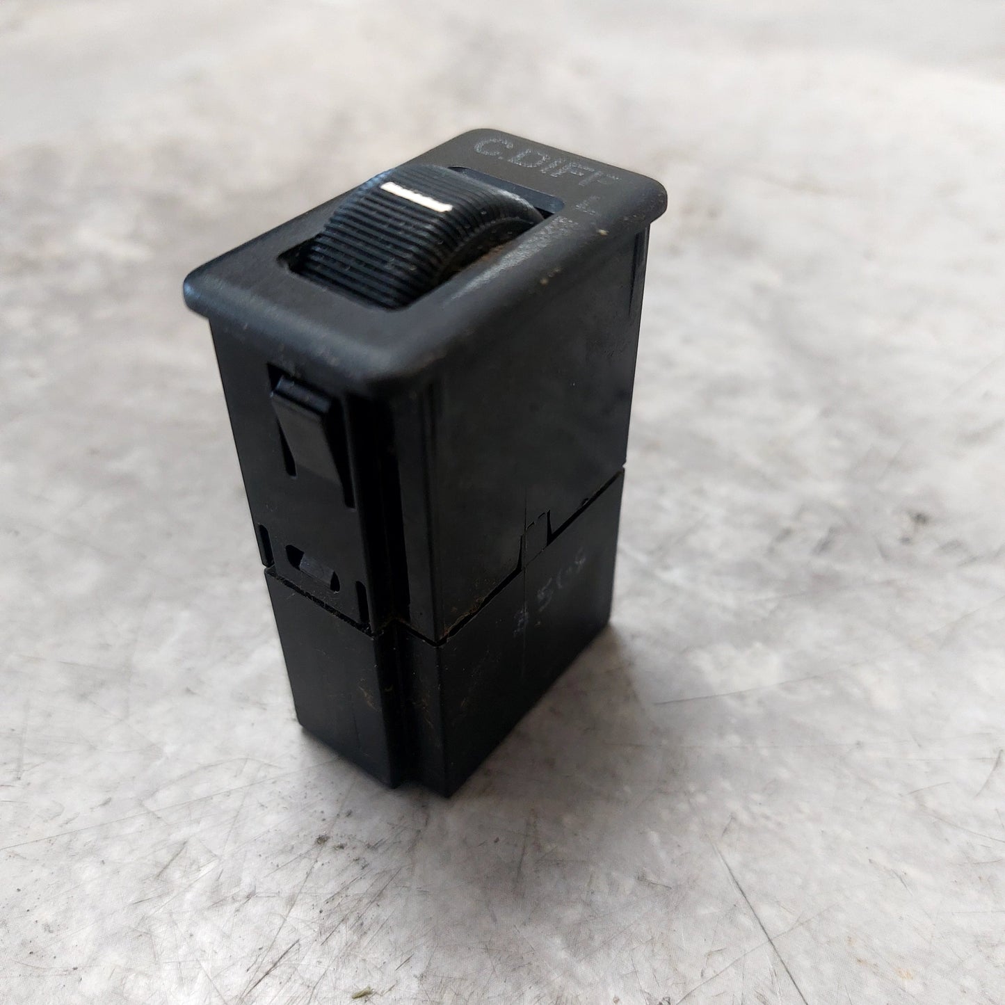 SUBARU WRX STI 02-07 OEM C.DIFF CENTER DIFFERENTIAL DASH MANUAL SCROLL SWITCH