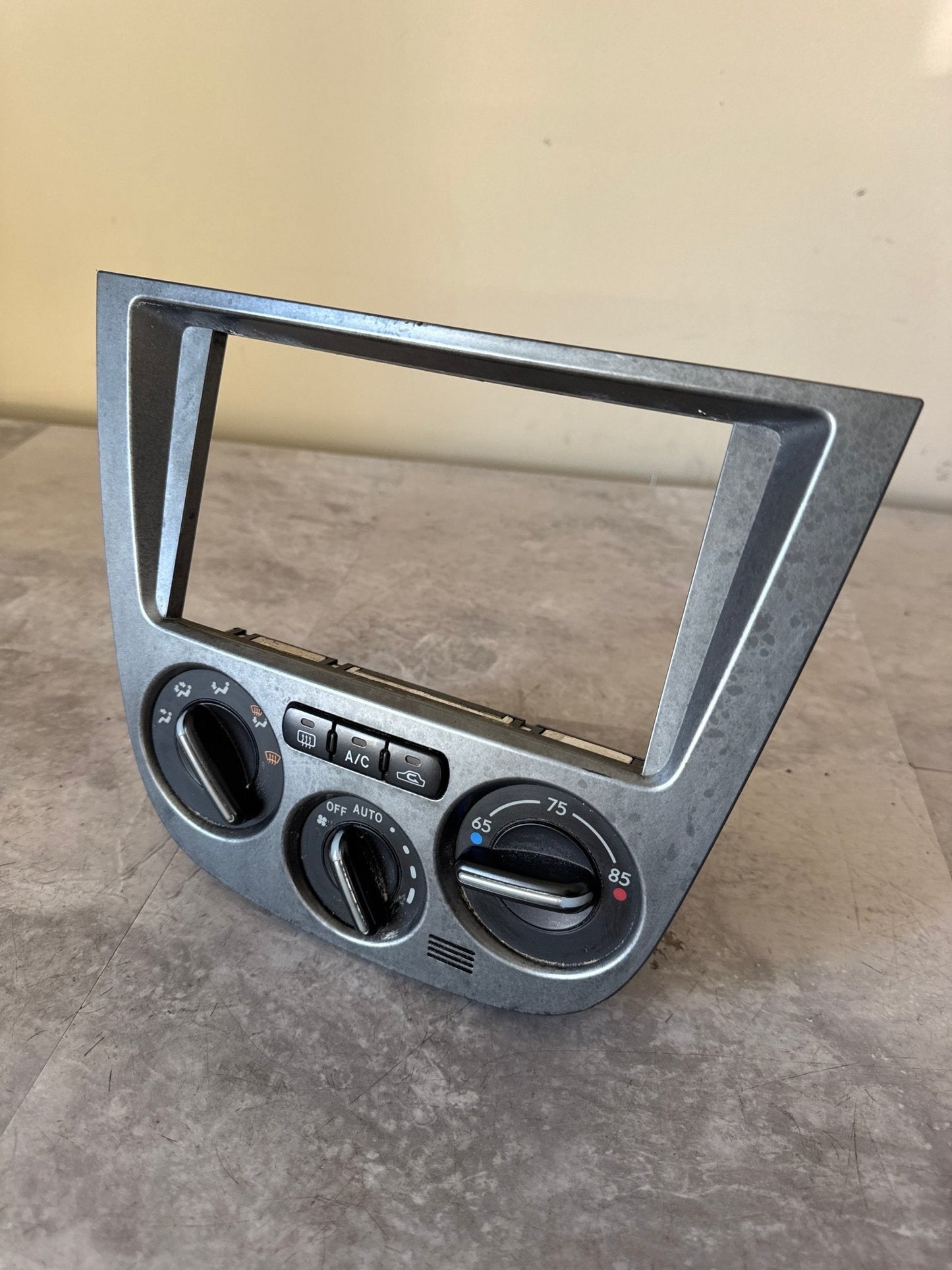 2004 Subaru WRX STI OEM Dash Center AC Climate Control Switch (04 STi)