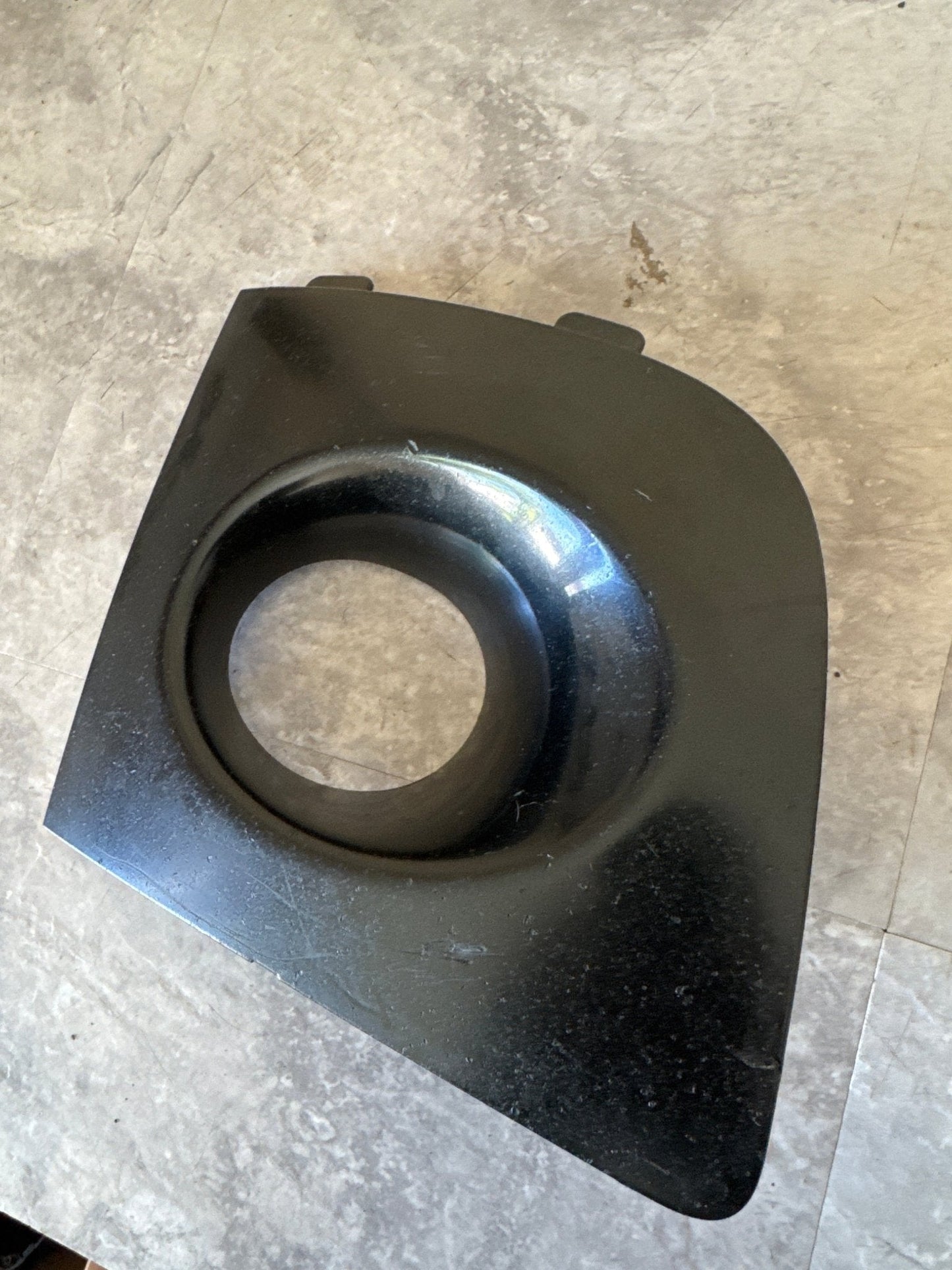 2006-2007 Subaru Impreza Front Bumper Right Fog Light Bezel Black