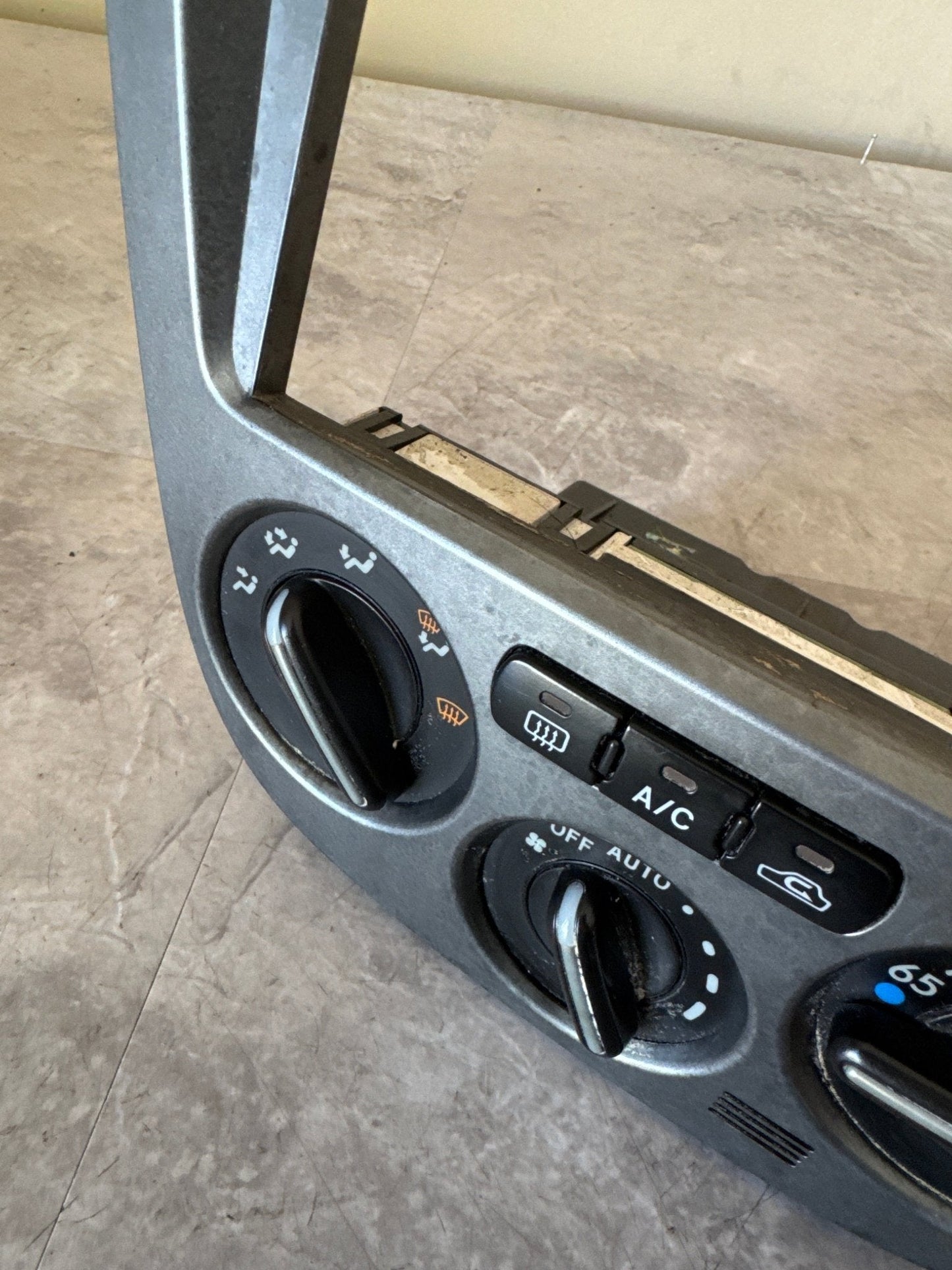 2004 Subaru WRX STI OEM Dash Center AC Climate Control Switch (04 STi)