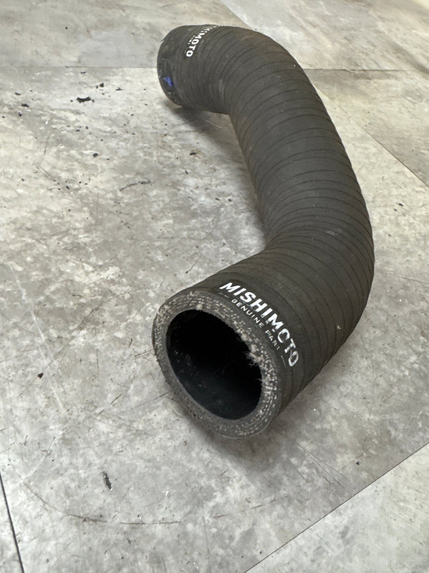 Mishimoto Upper Radiator Hose Black - 2002-2007 Subaru WRX / STI