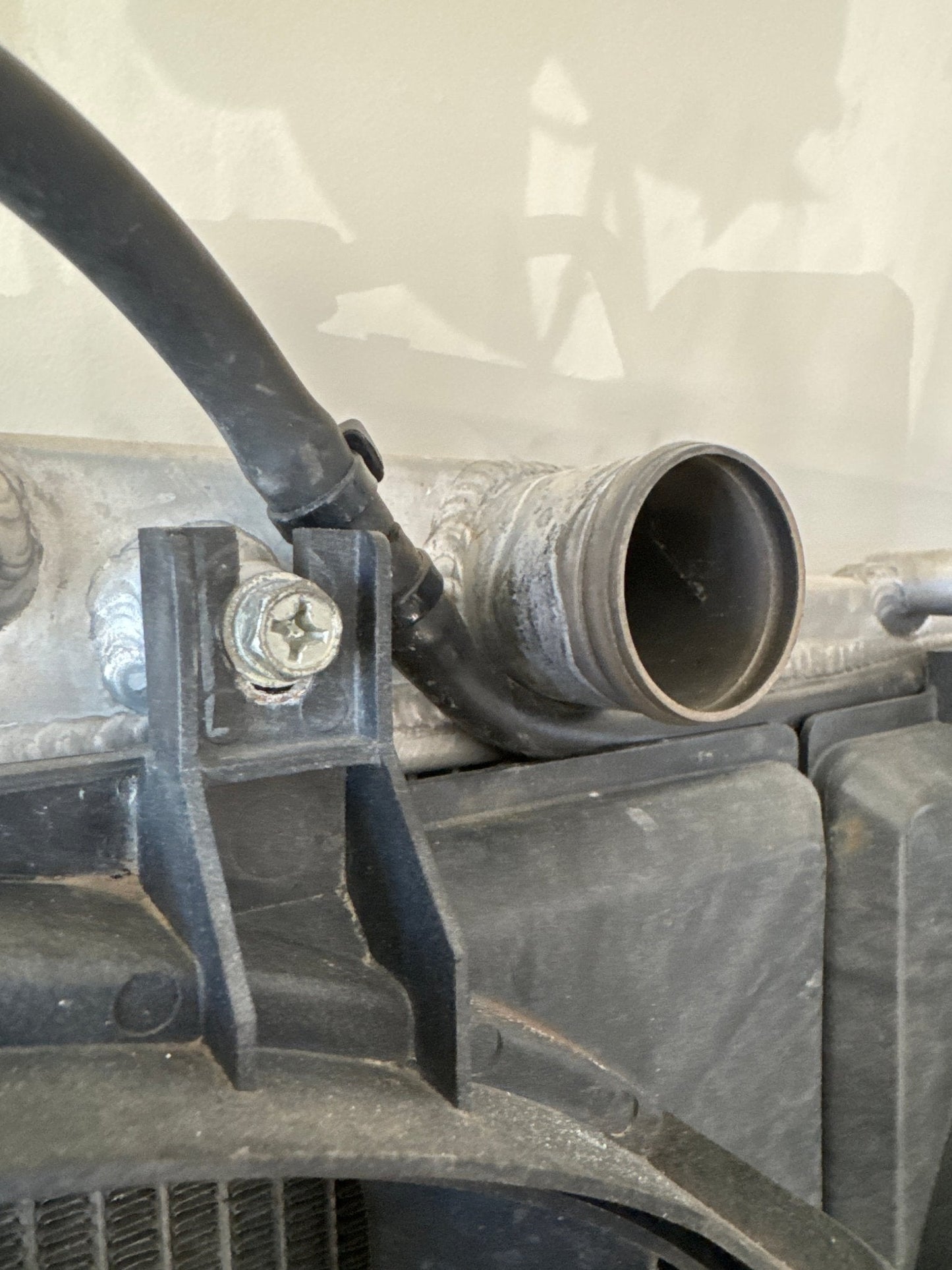 Koyo Radiator Subaru WRX / STI 2008-2021 / Subaru Legacy GT 2005-2012 (Manual Transmission) / Complete with Fans