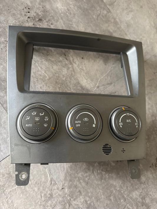 2004-2007 Subaru Impreza Radio HVAC OEM Trim Dash Panel Bezel Saab 9-2x J2