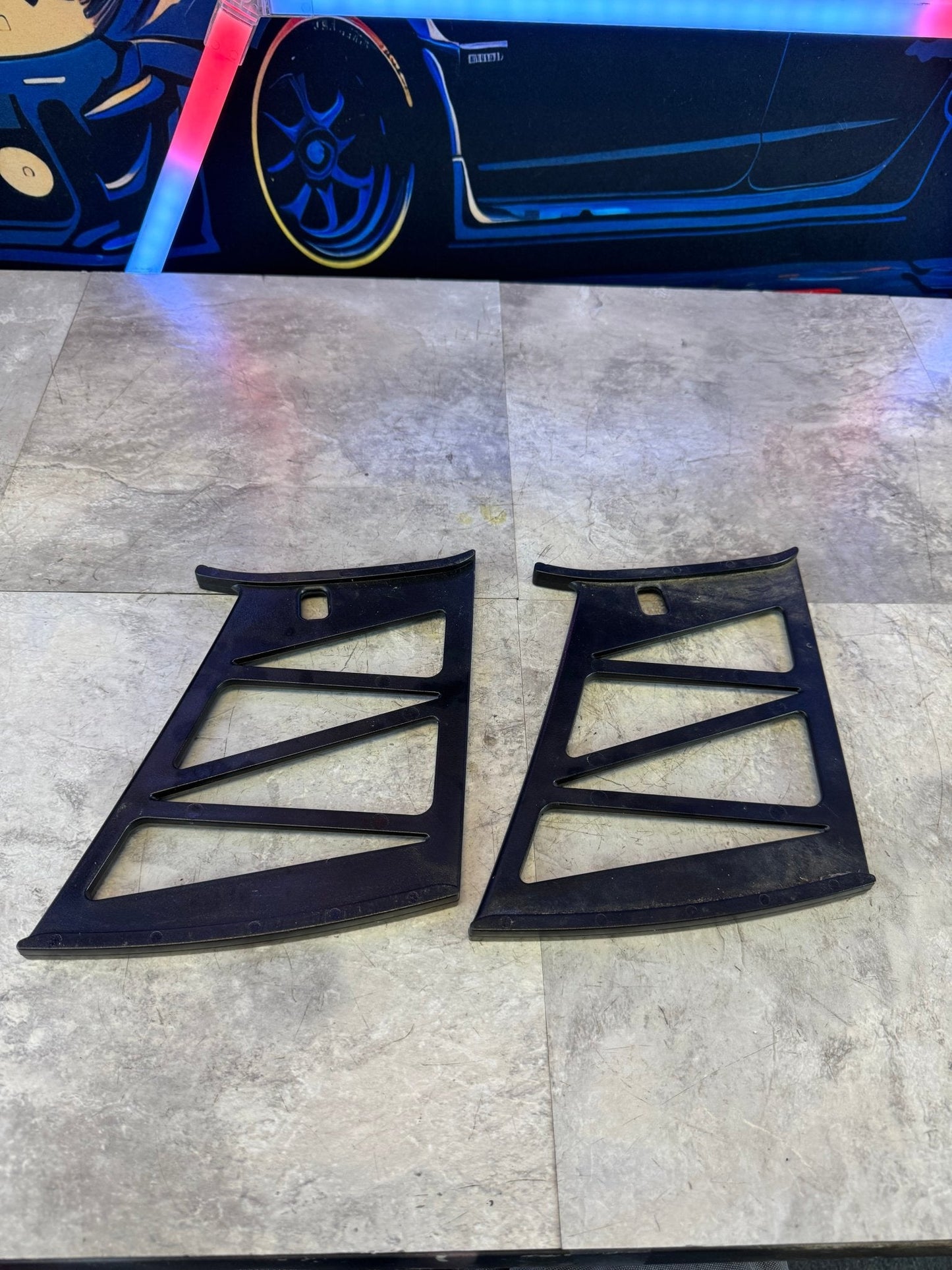 2004-2007 Subaru WRX STi Rear Wing Spoiler Support Stabilizer Bracket Pair