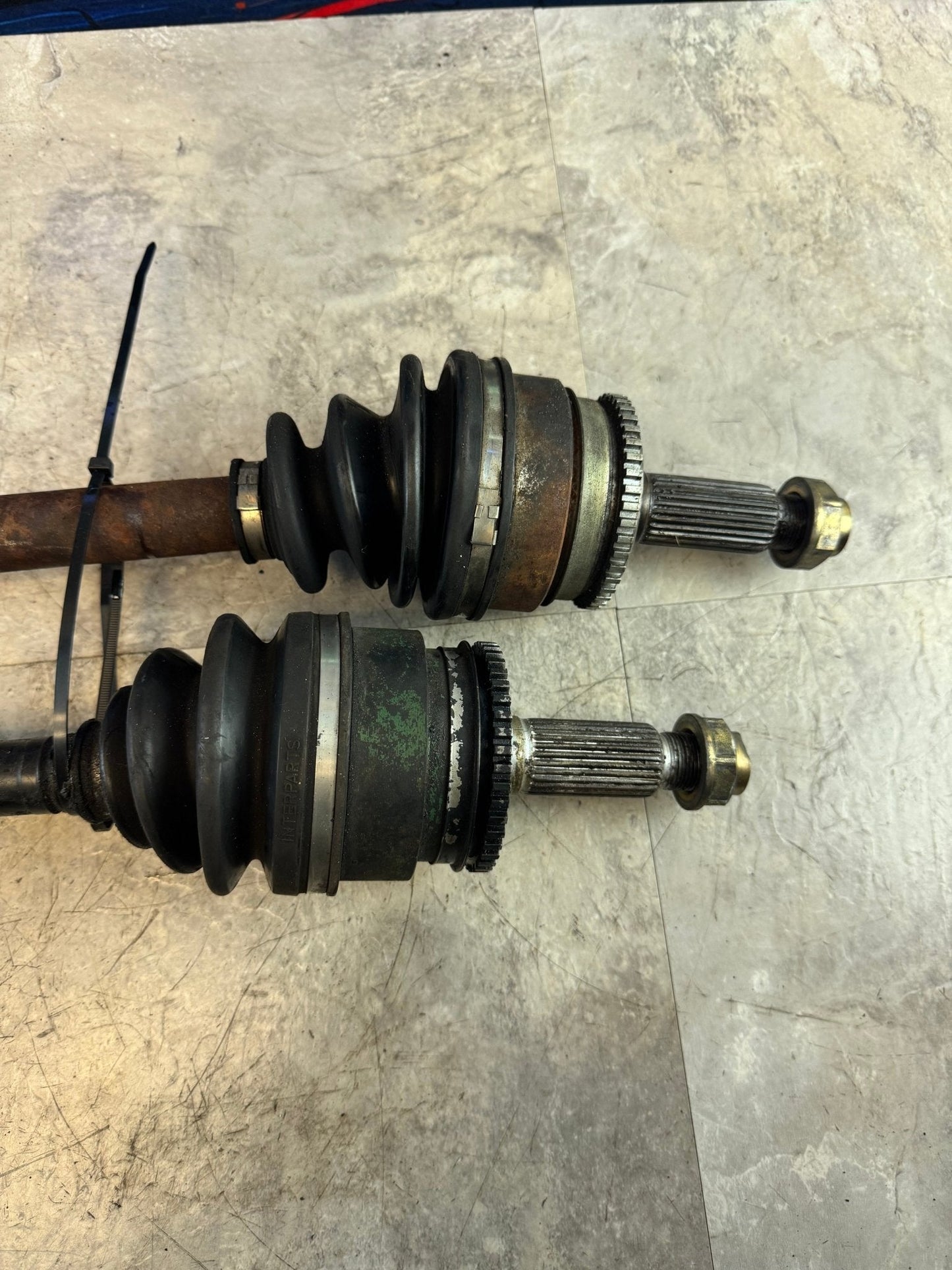 2005-2007 Subaru STi Front Axles OEM Set Pair 78k Miles K4