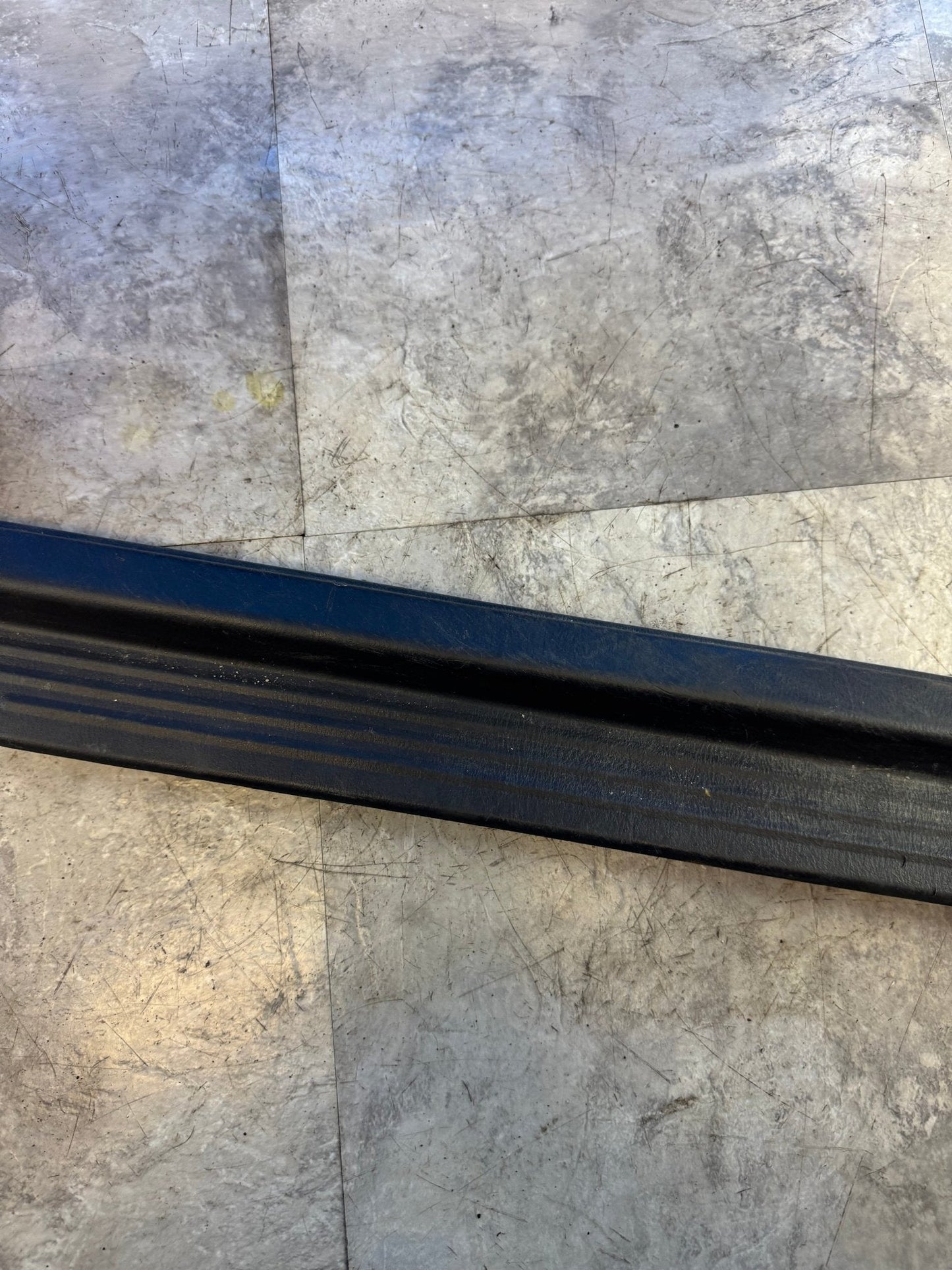 2002-2007 Subaru Impreza WRX STi OEM Driver Side LH Front Door Sill Trim M1