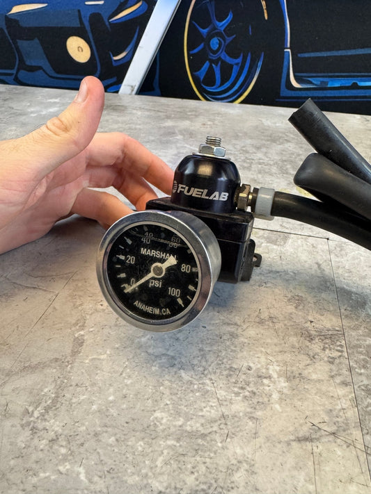 Fuelab Mini Fuel Pressure Regulator 6AN In/6AN Out Standard Seat EFI 25-90 PSID - 53501