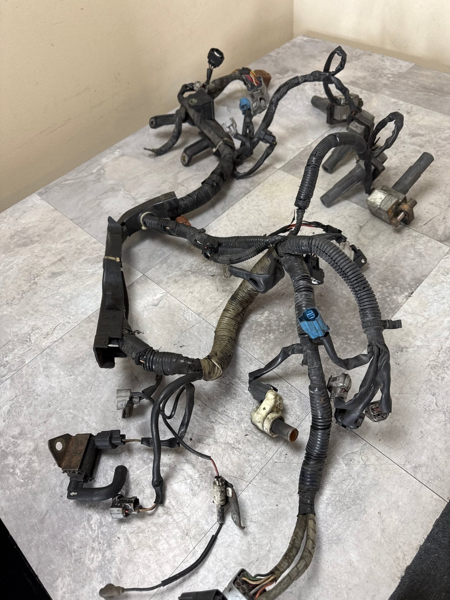 2004-2005 Subaru STi Forester Baja OEM Engine Wiring Harness / XT / Turbo