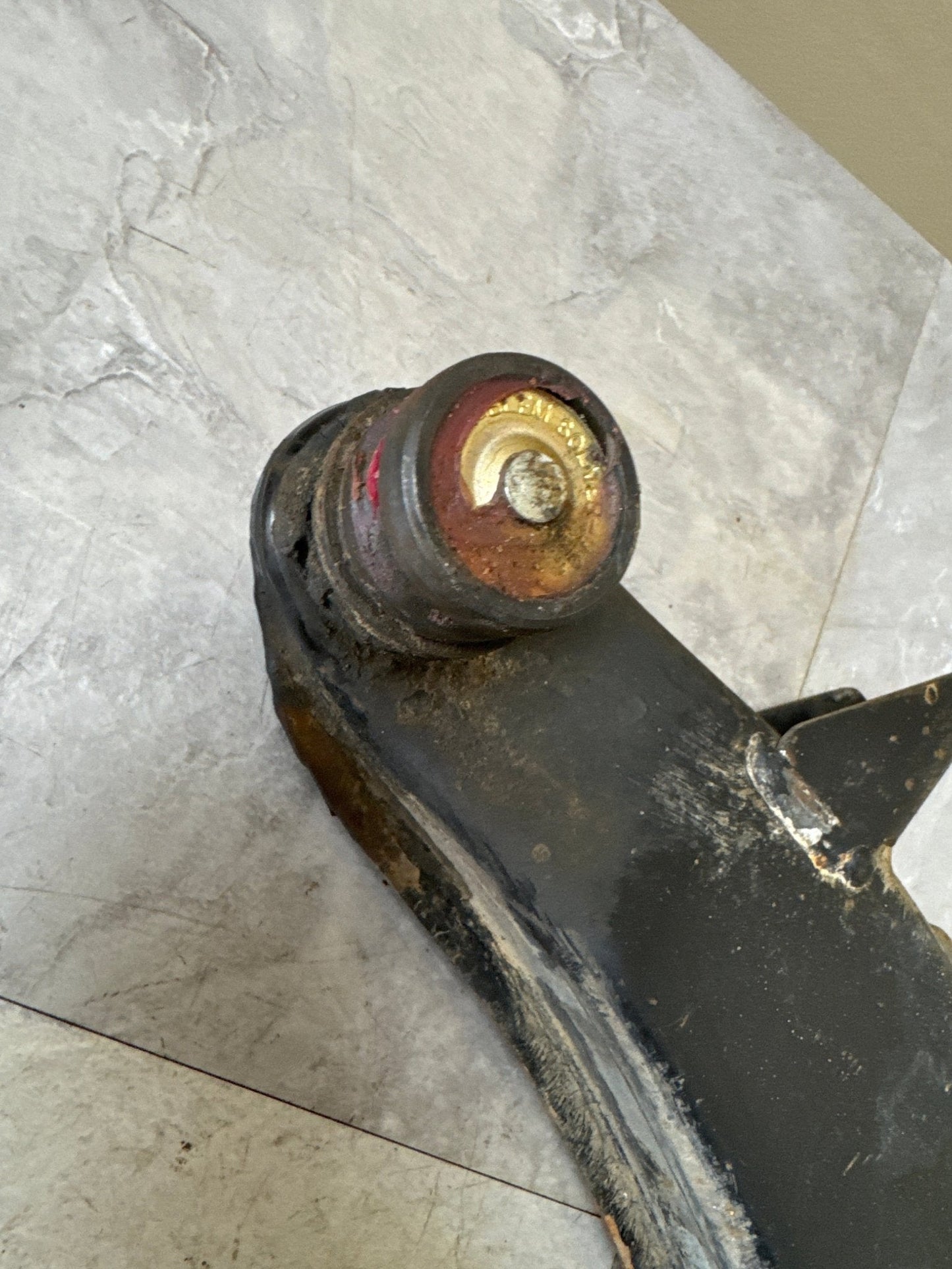 2002-2007 Subaru WRX Sedan Front OEM RH LH Lower Metal Control Arms K4