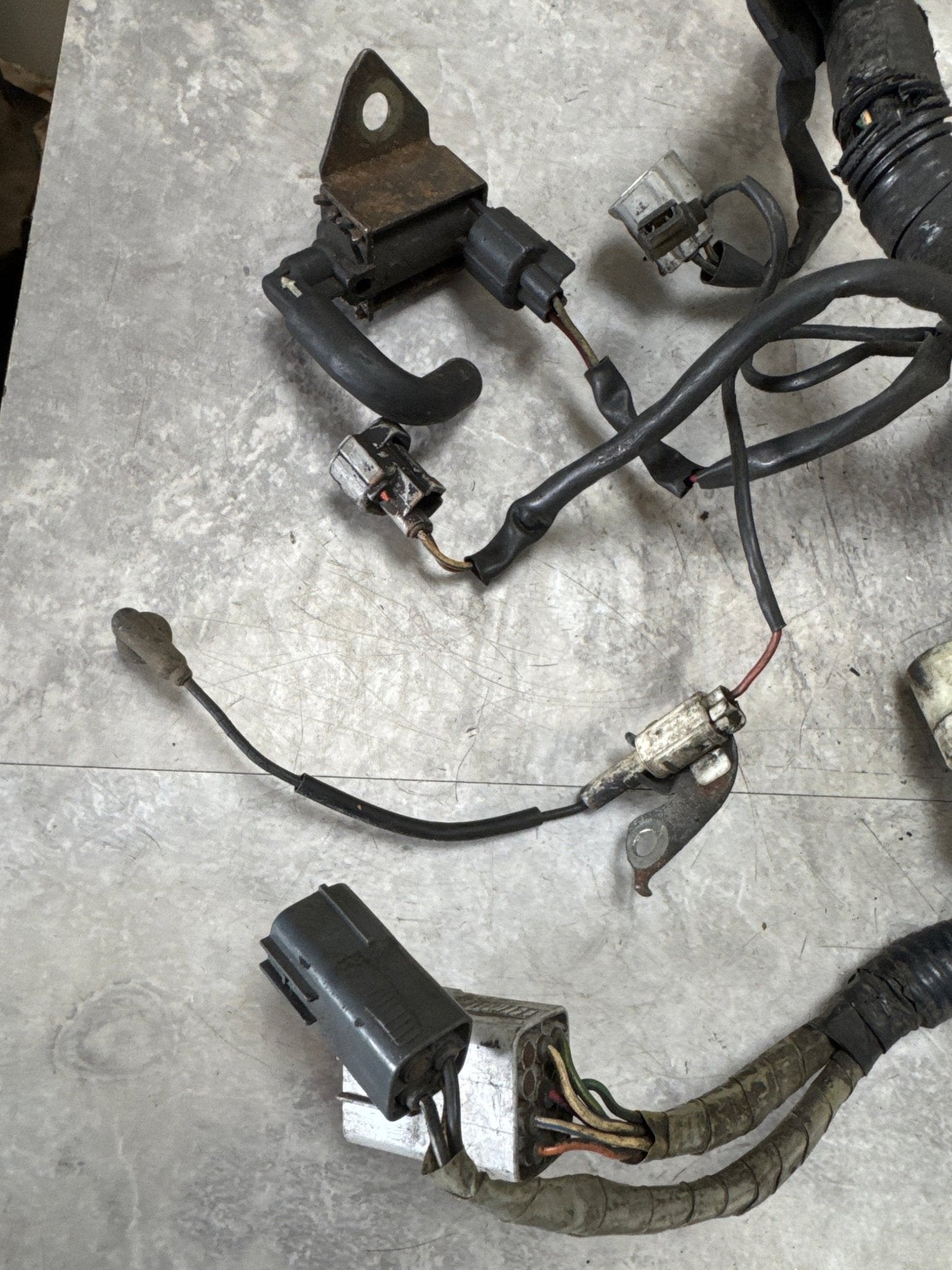 2004-2005 Subaru STi Forester Baja OEM Engine Wiring Harness / XT / Turbo