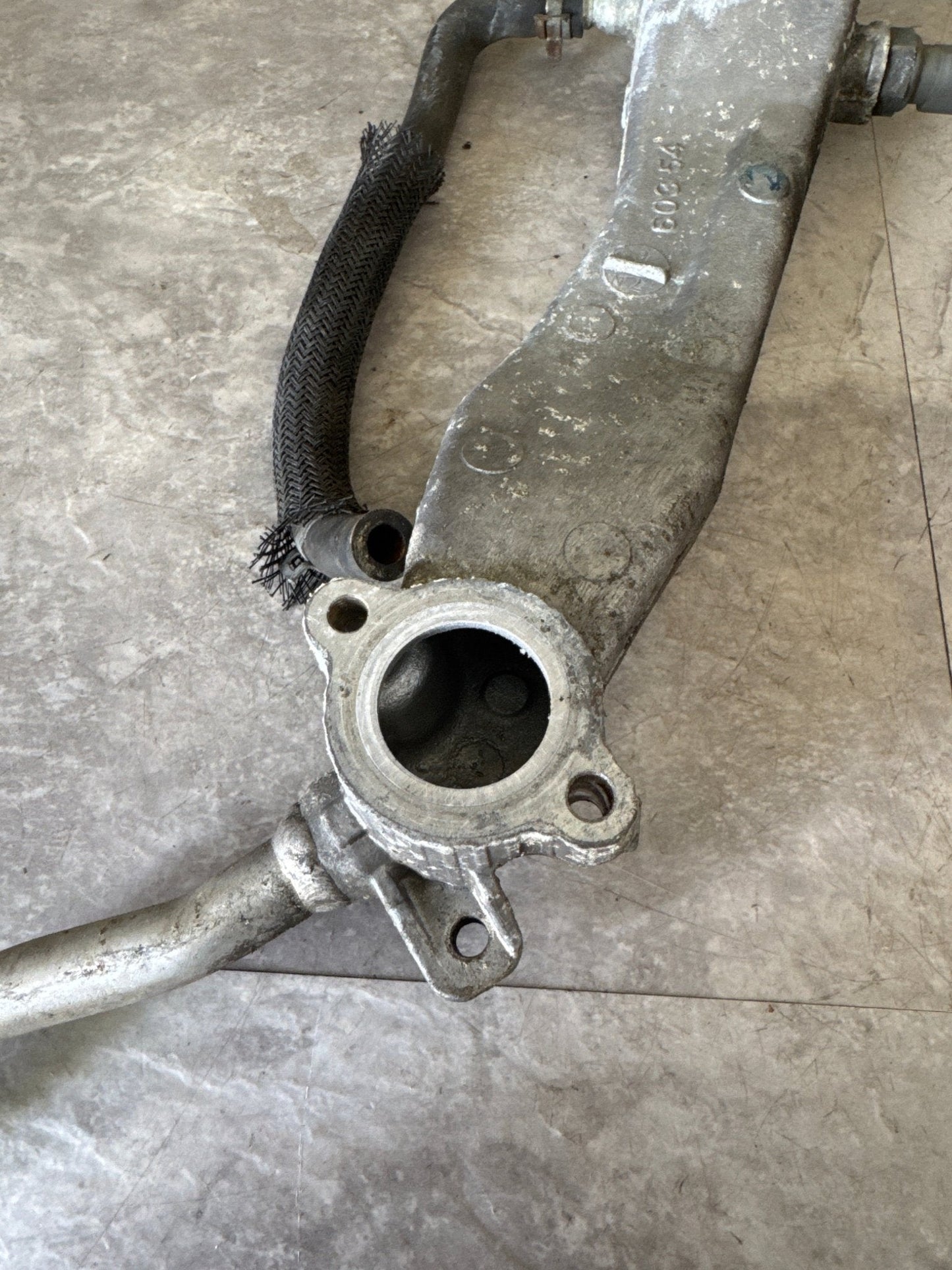 2006-2007 Subaru WRX STi Engine OEM Coolant Crossover Assembly L3