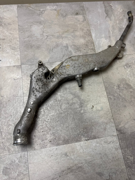 2005-2009 Subaru Legacy GT OEM Coolant Crossover Pipe L3
