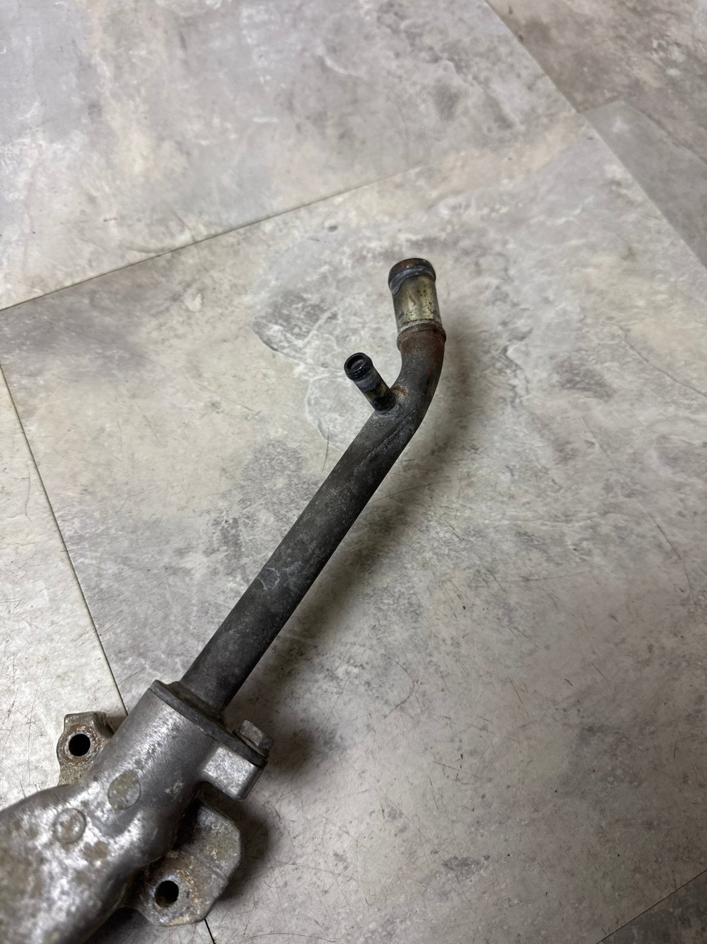 2005-2009 Subaru Legacy GT OEM Coolant Crossover Pipe L3