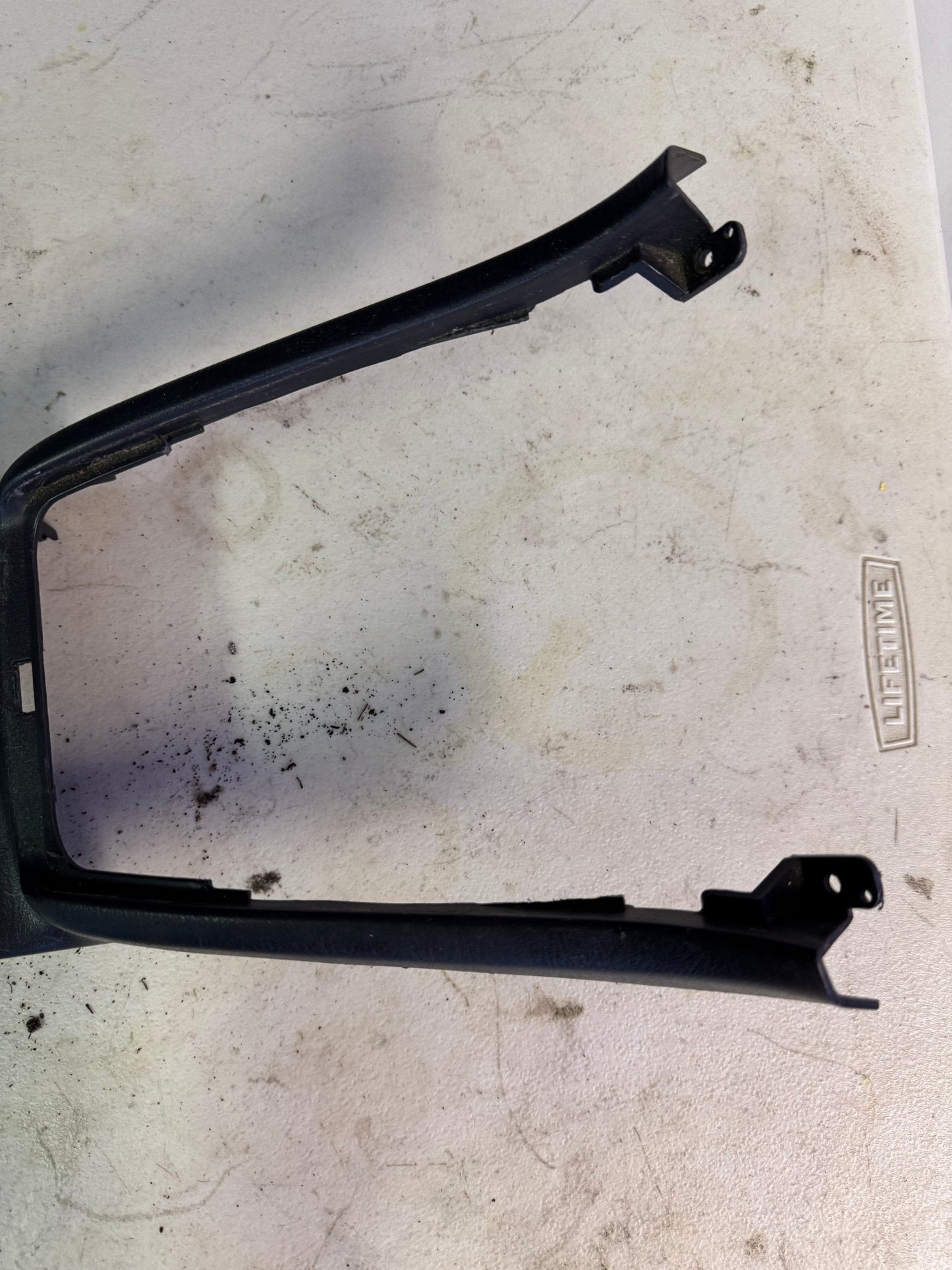 2005-2007 Subaru Impreza WRX STi Center Console E-brake Trim Boot Cup Holder / Y2