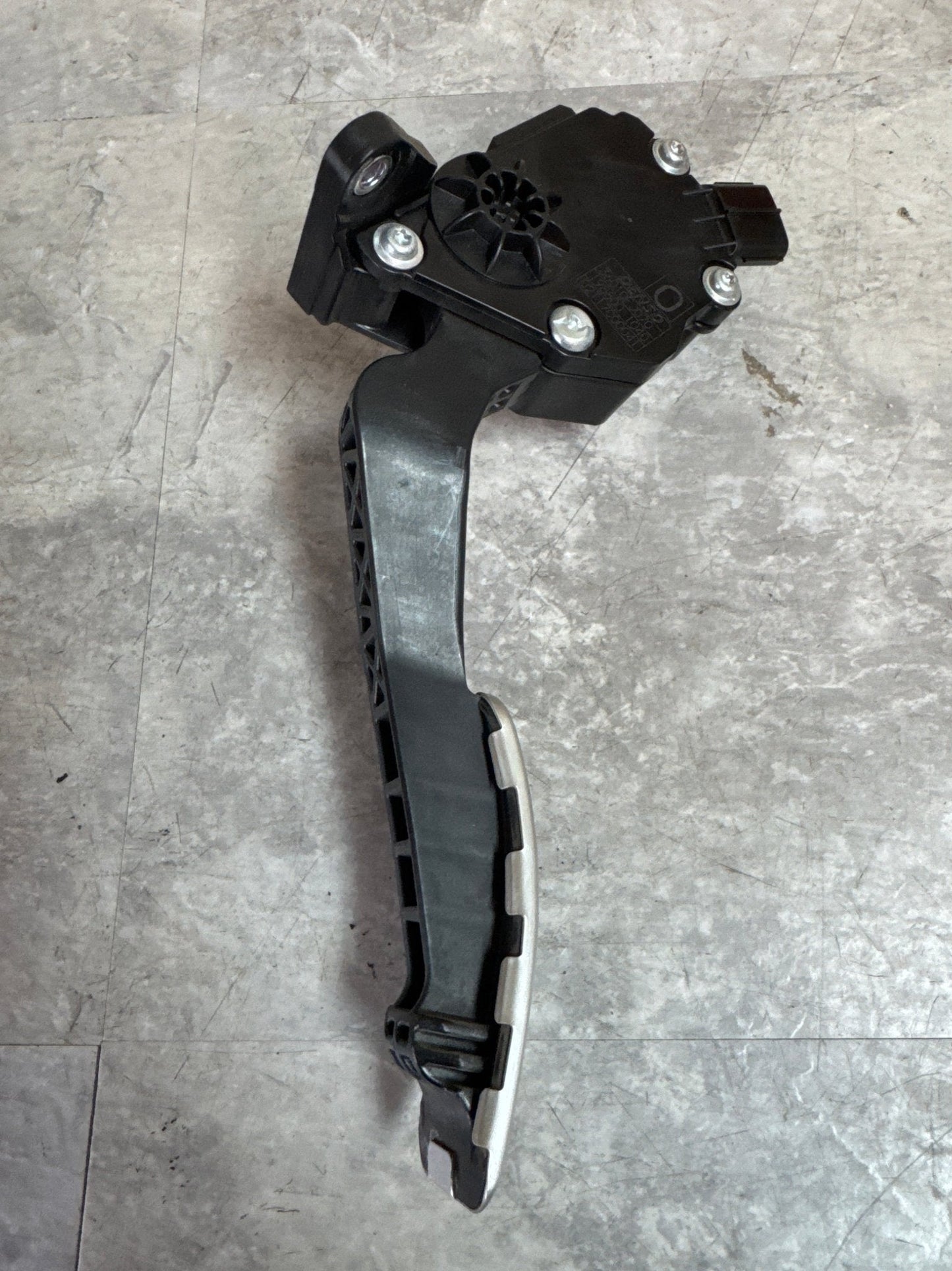 2015-2020 Subaru WRX STi OEM Accelerator Gas Fuel Pedal Assembly