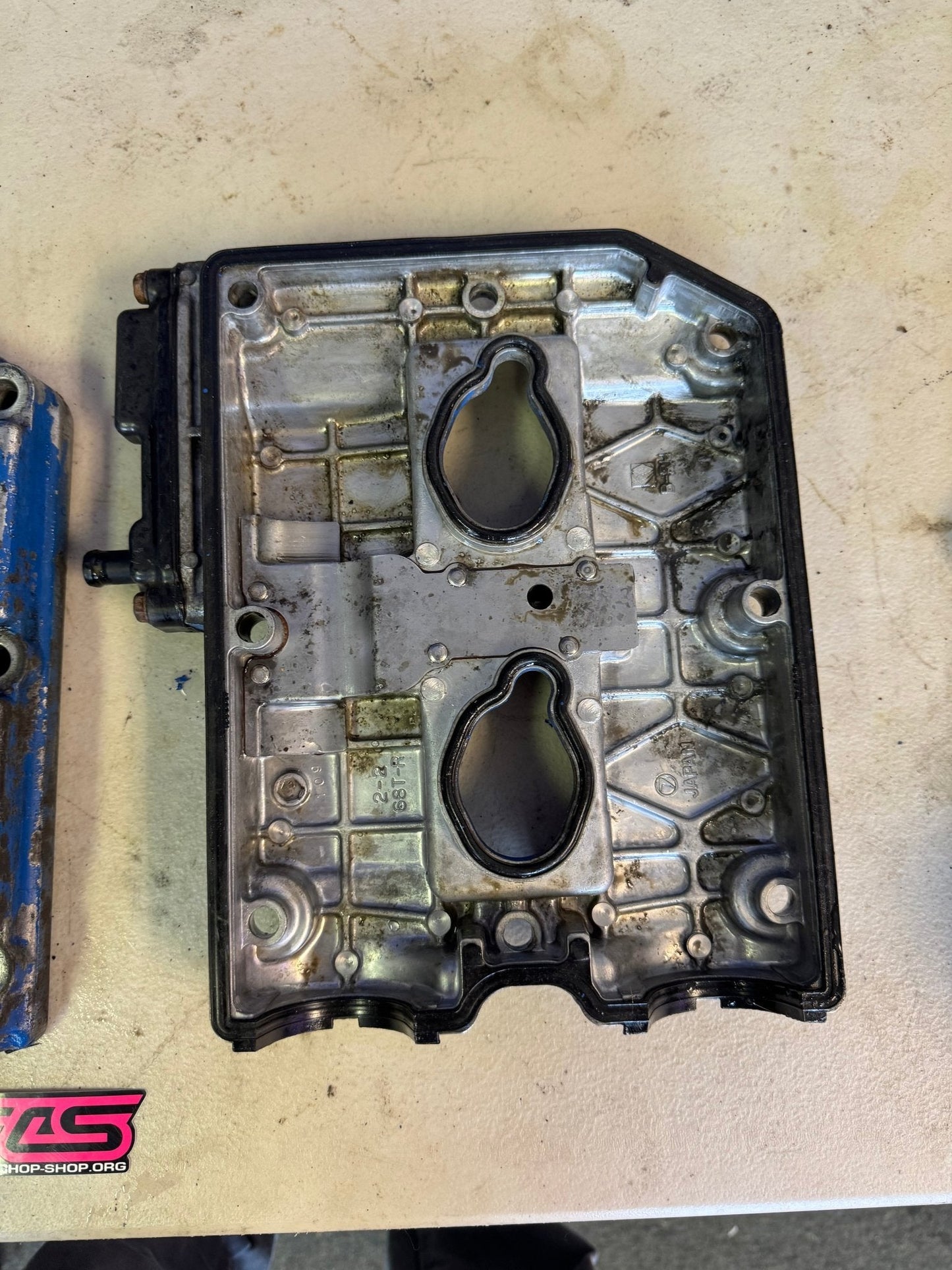 2002-2005 Subaru Impreza WRX Valve Cover Complete Set Pair LH And RH /