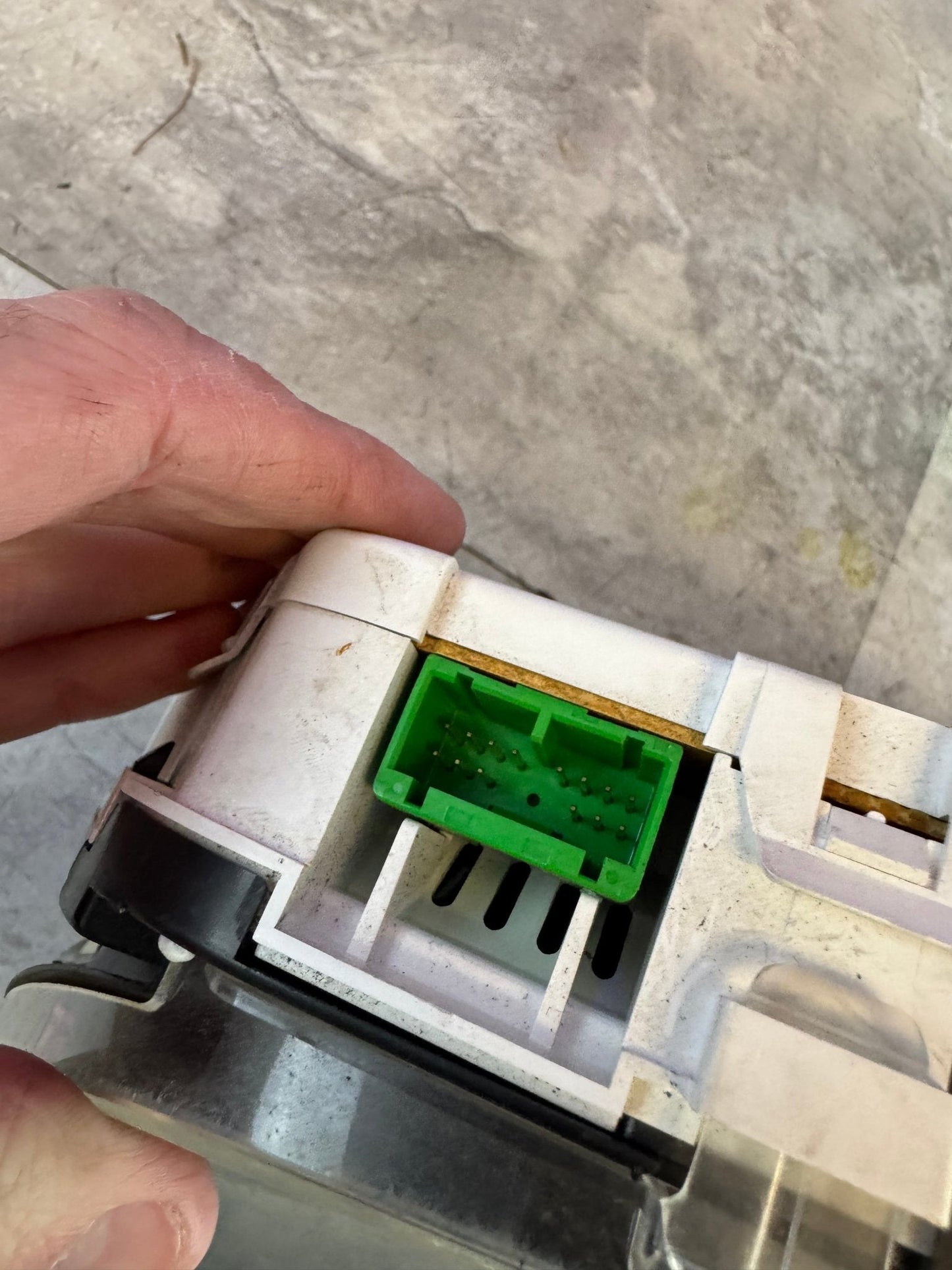 2002-2003 Subaru Impreza WRX Instrument OEM Gauge Cluster 211k Tested / F3