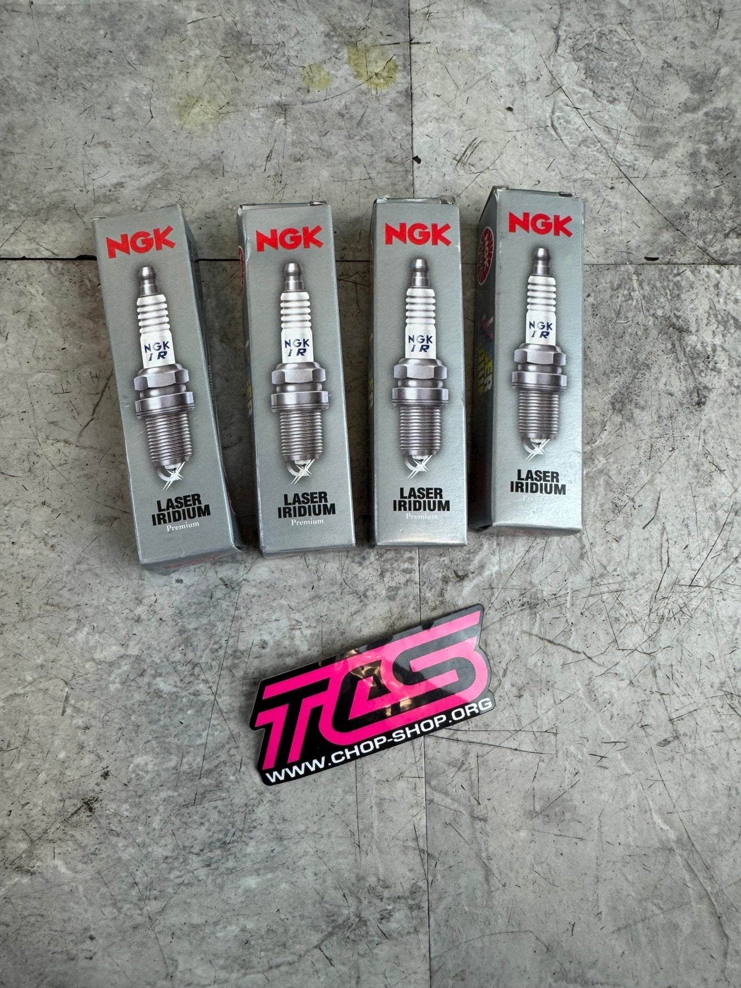 NGK Iridium IX Plug Number LFR7AIX Spark Plug - 2309 Set X4 Used / K1