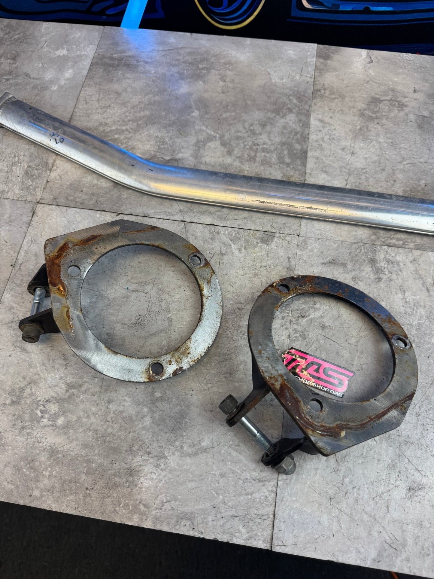 2002-2007 WRX / 2004-2007 STi Cusco Front Strut Brace / NAP