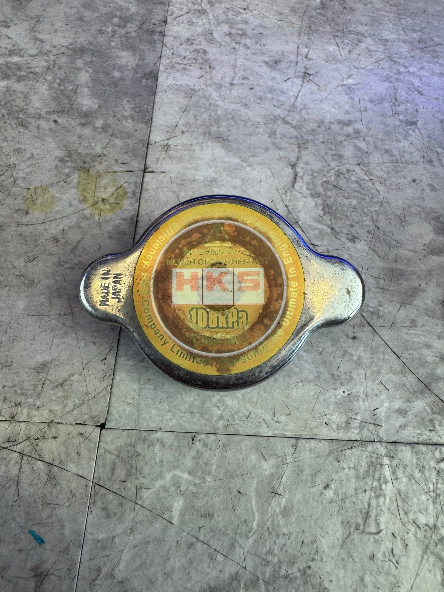HKS 15009-AK004 S-Type Radiator Cap / N3