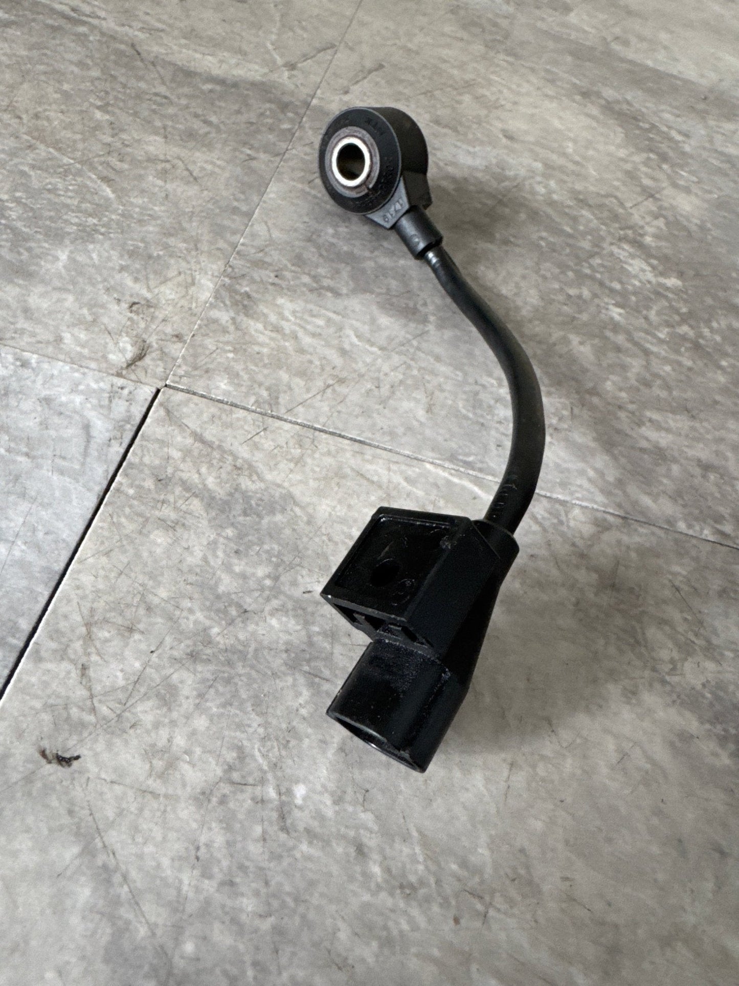 2002-2005 Subaru Impreza WRX Knock OEM Sensor (4)