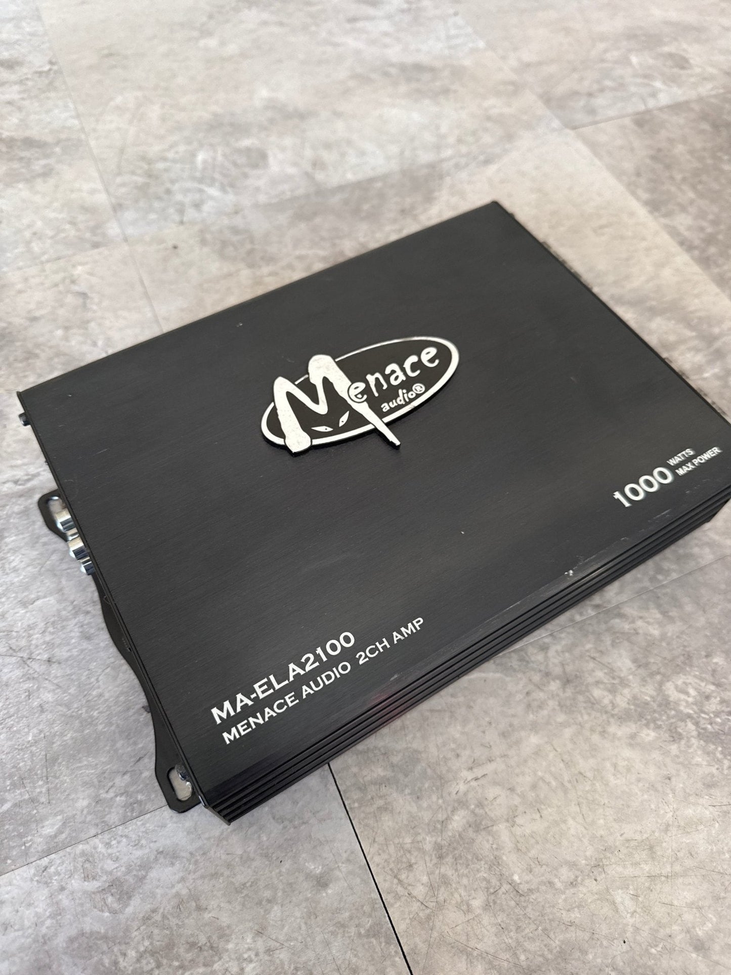 Menace MA-ELA2100 1000 Watt 2CH Amp