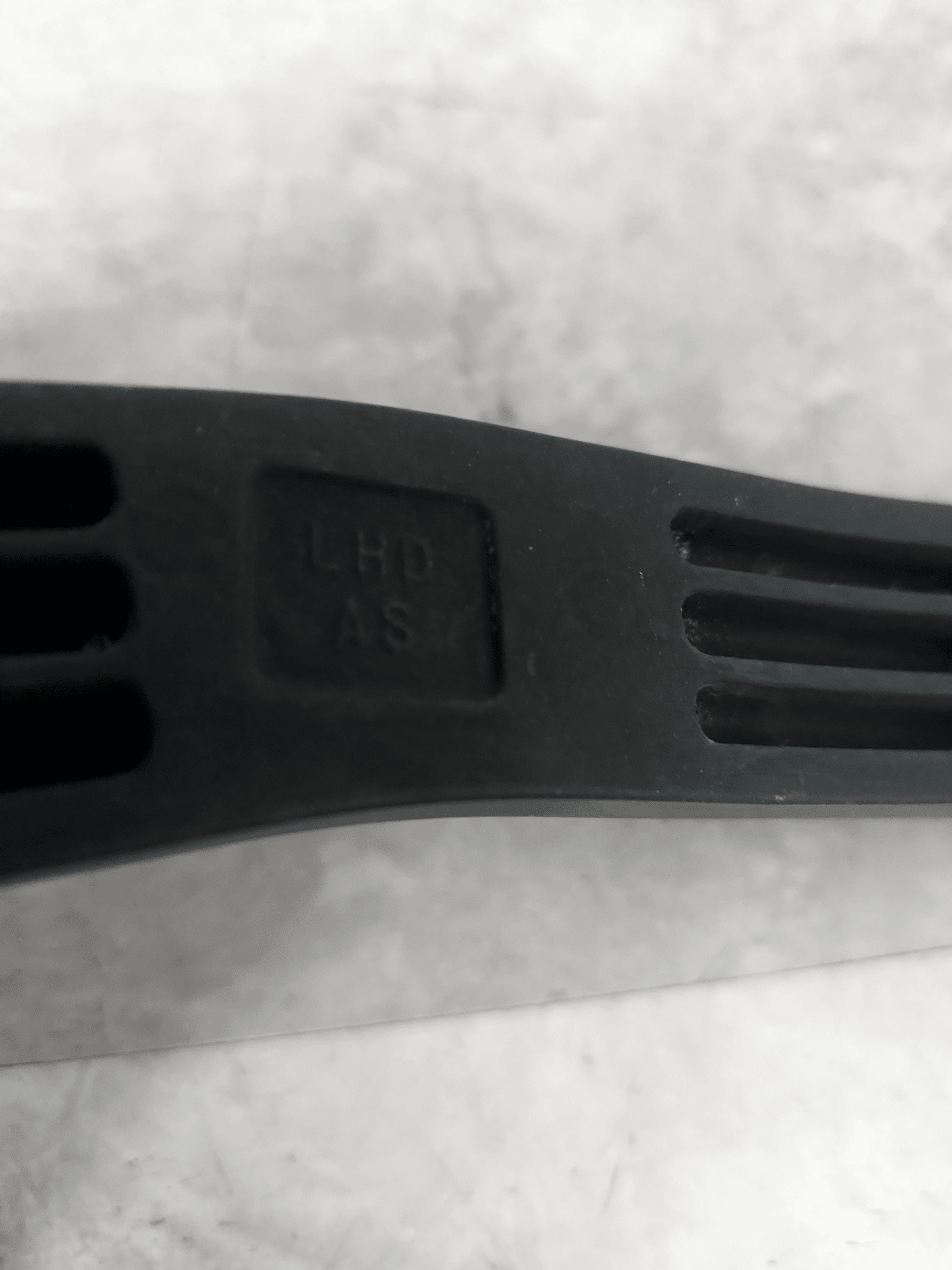 2002-2003 Subaru Impreza WRX OEM Windshield Wiper Arm Blade Pass Side L4