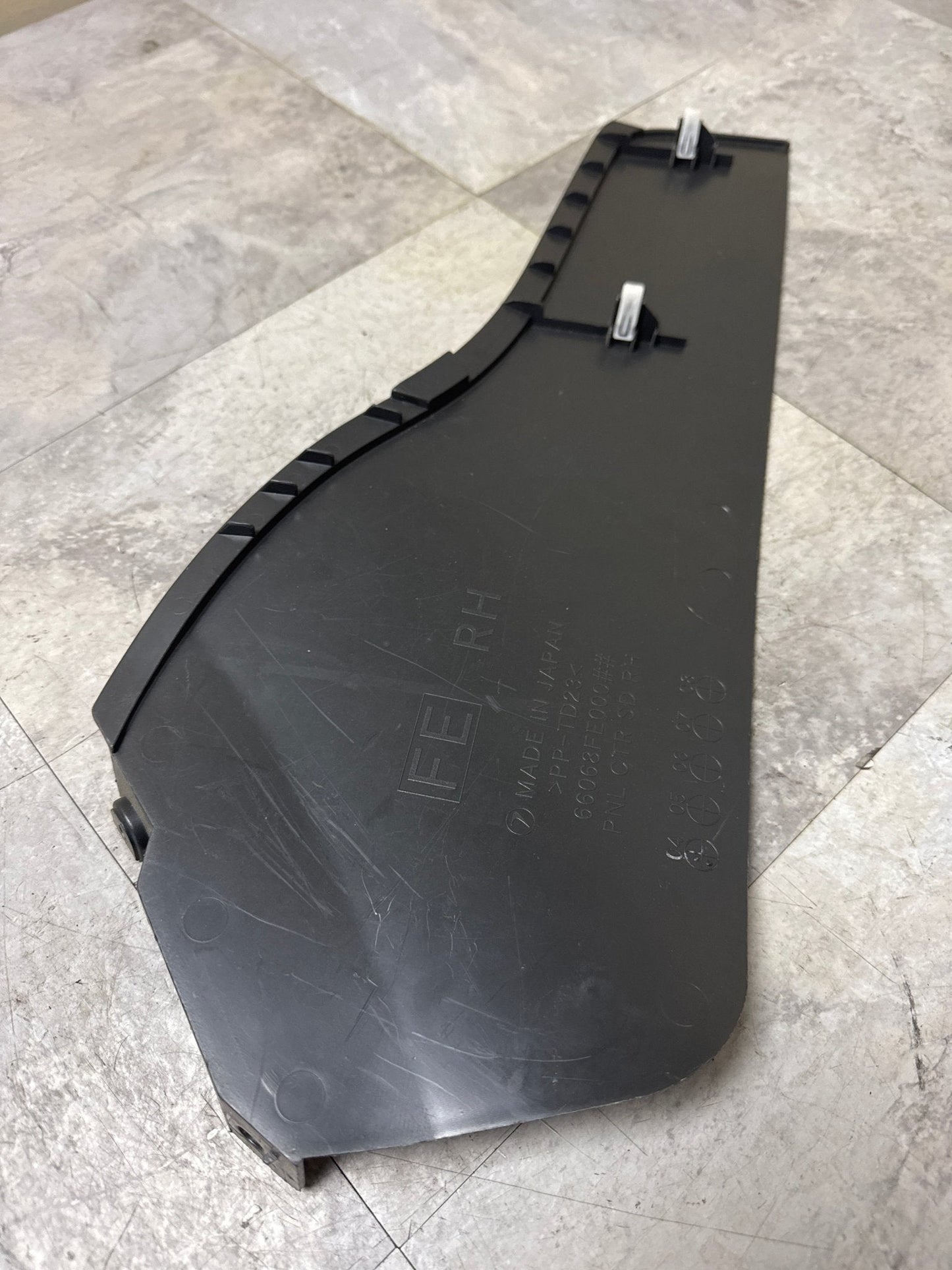 2005-2007 Subaru Impreza WRX STi OEM Center Console Trim Panel Left Driver RH J2