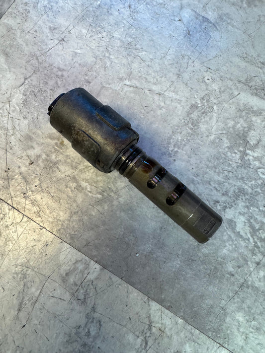 2004-2007 Subaru WRX STi FXT LGT OXT AVCS Oil Control Valve / K2V