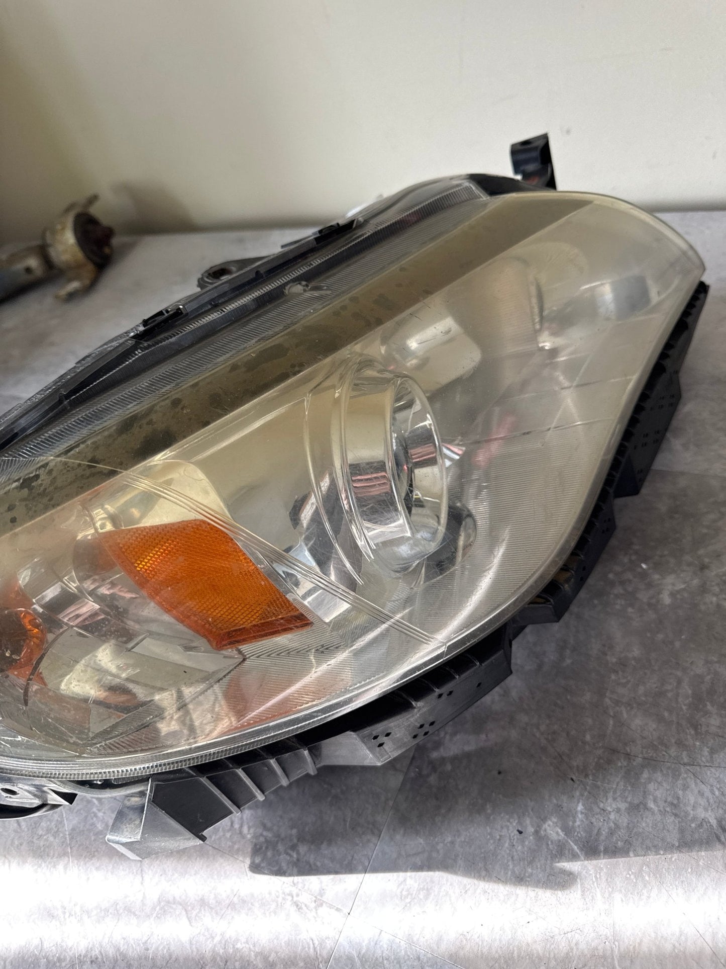 2008-2011 Subaru Impreza WRX STi Headlight Assy RH Passenger Side