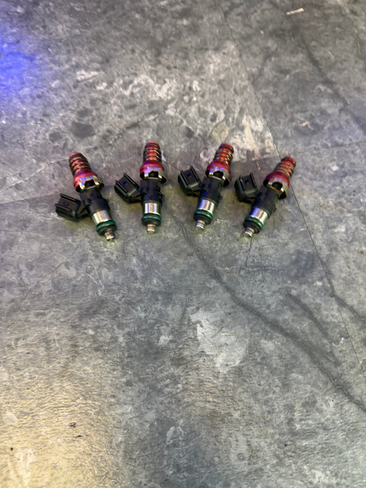 ID injector dynamics 1300 CC top feed injectors Subaru STi & wrx