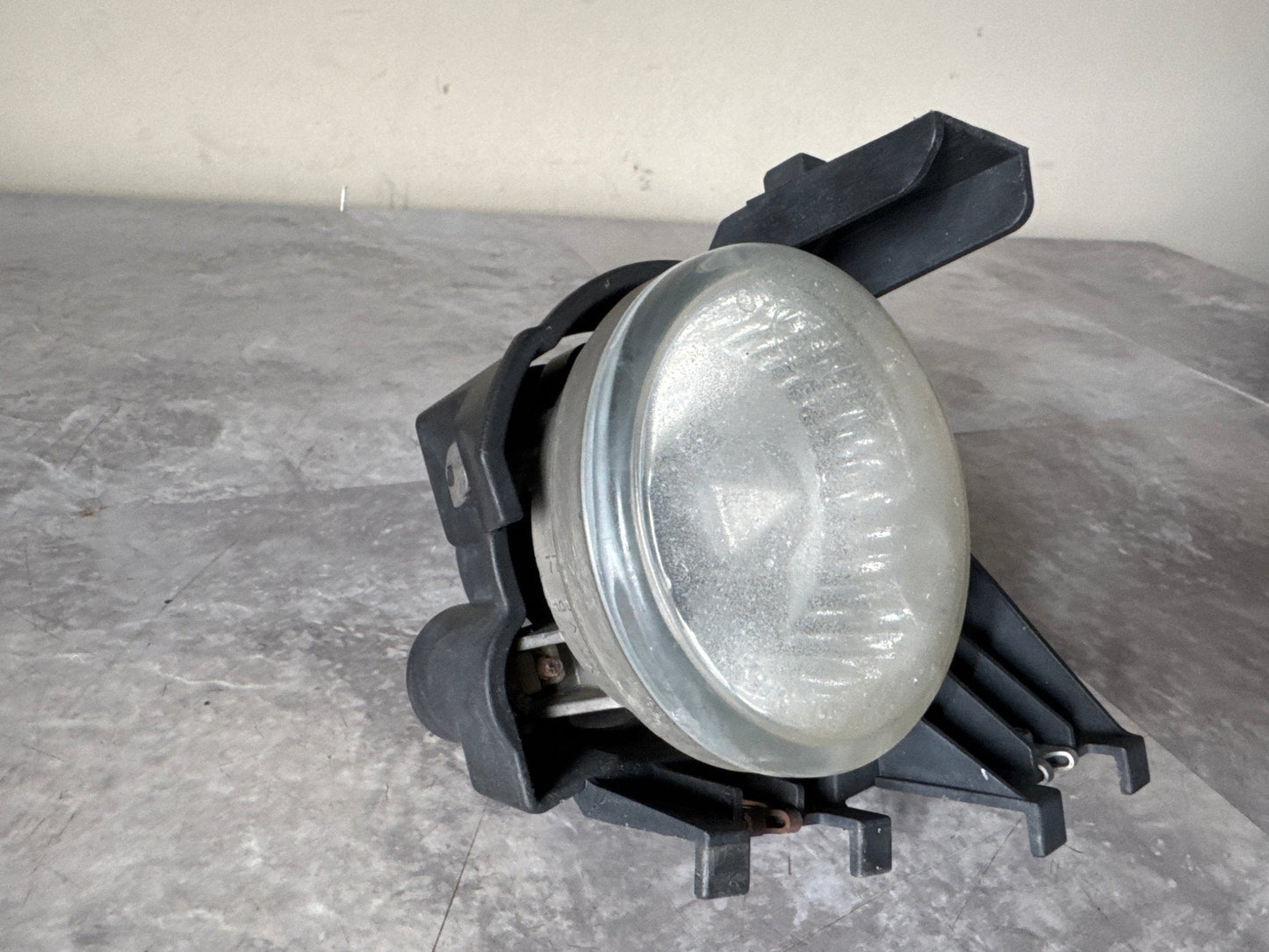 2008-2010 Subaru Impreza WRX OEM Passenger Fog Light Lamp Right RH