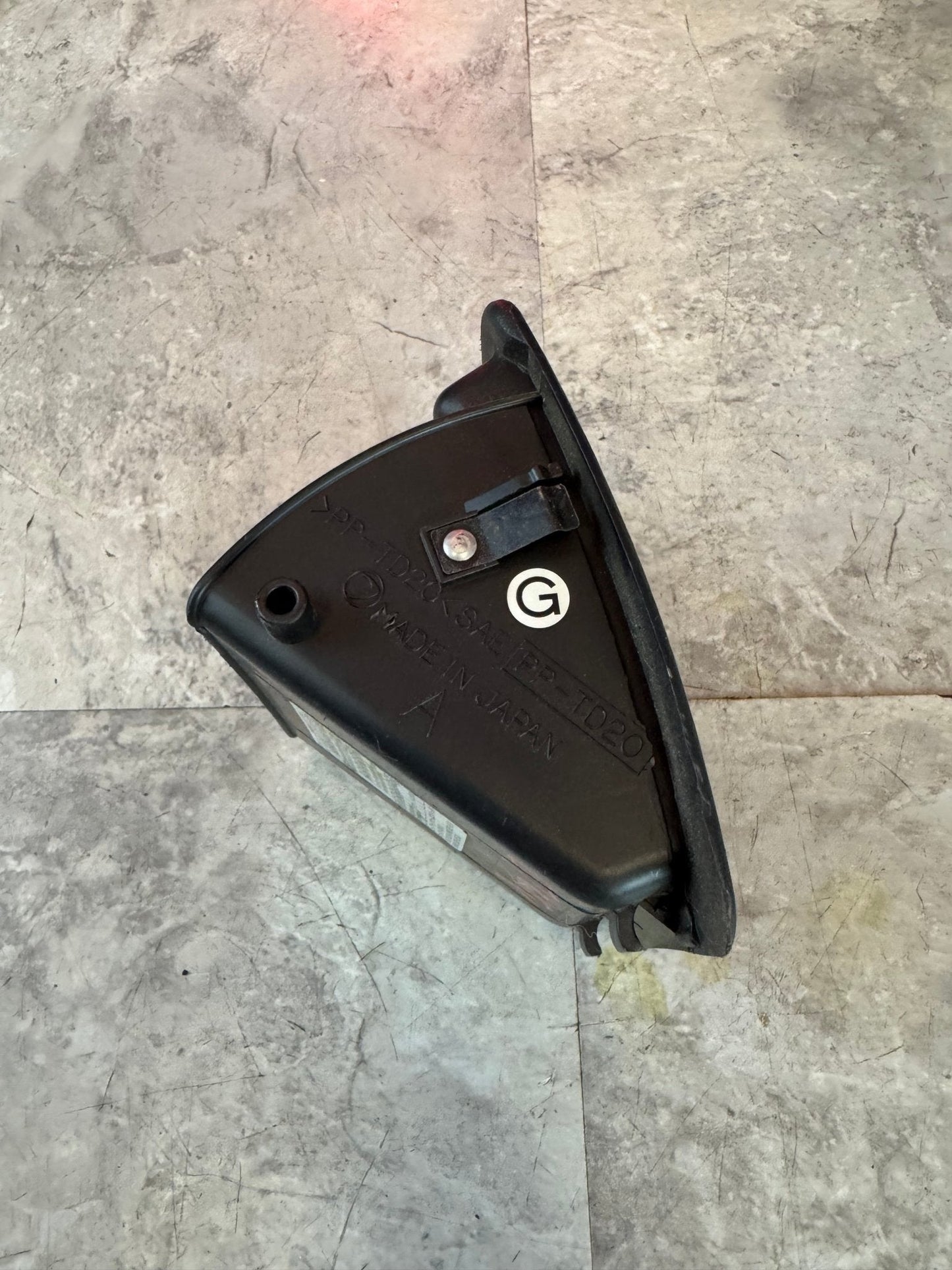 2002-2007 Subaru Impreza WRX Inside Fuse Box Cover Ash Tray Storage